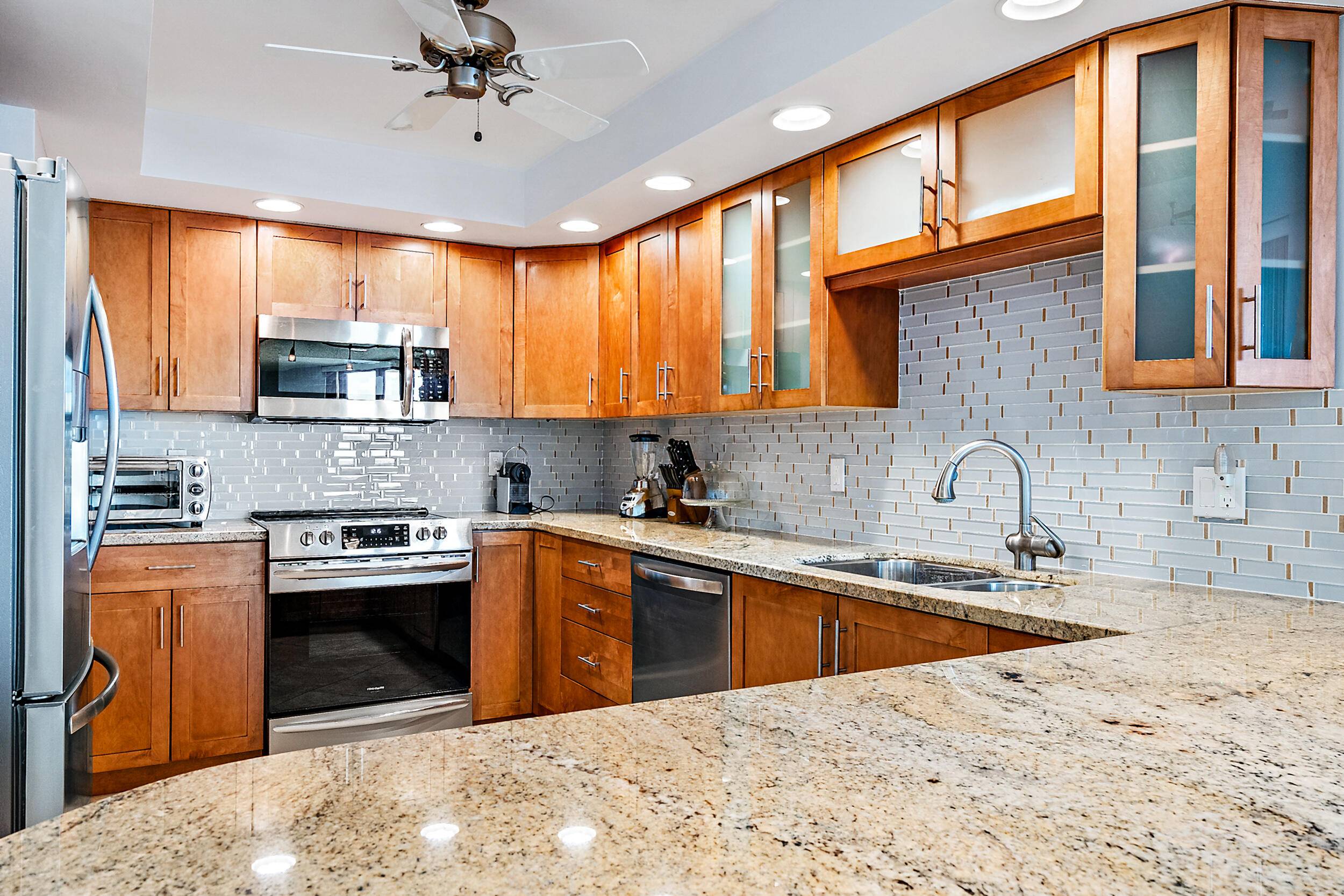 Singer Island, FL 33404,2800 N Ocean DR A-22b