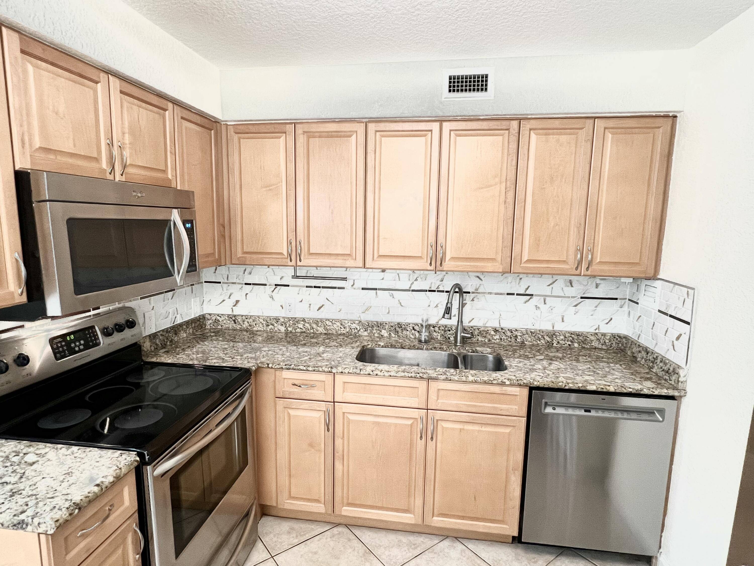 Boca Raton, FL 33432,1000 Spanish River 4l RD 4l