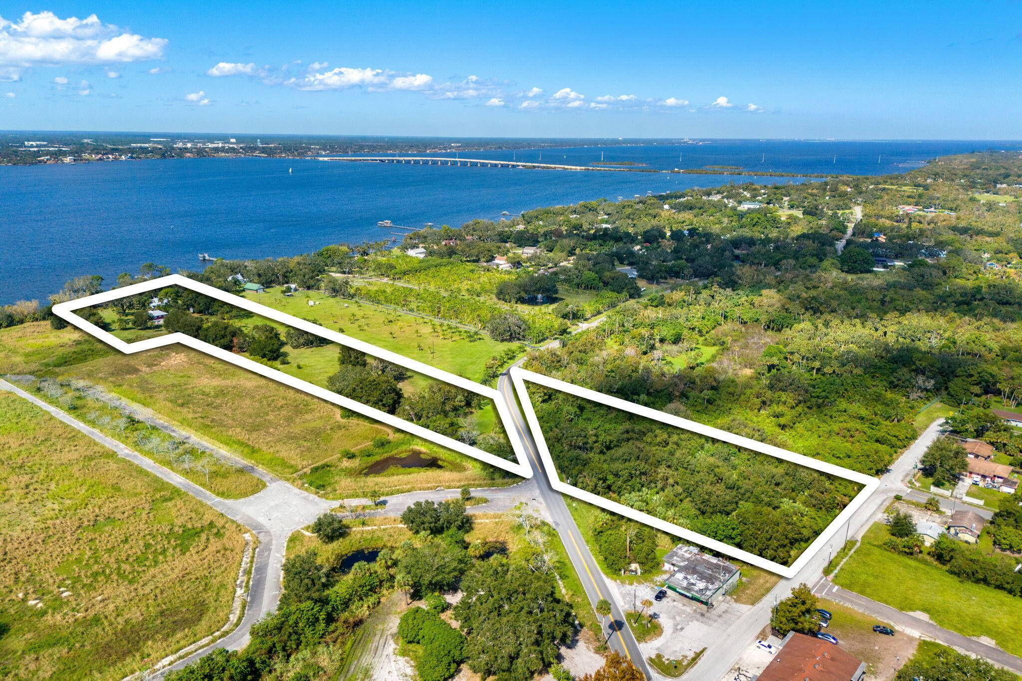 Merritt Island, FL 32953,1605 N Tropical TRL