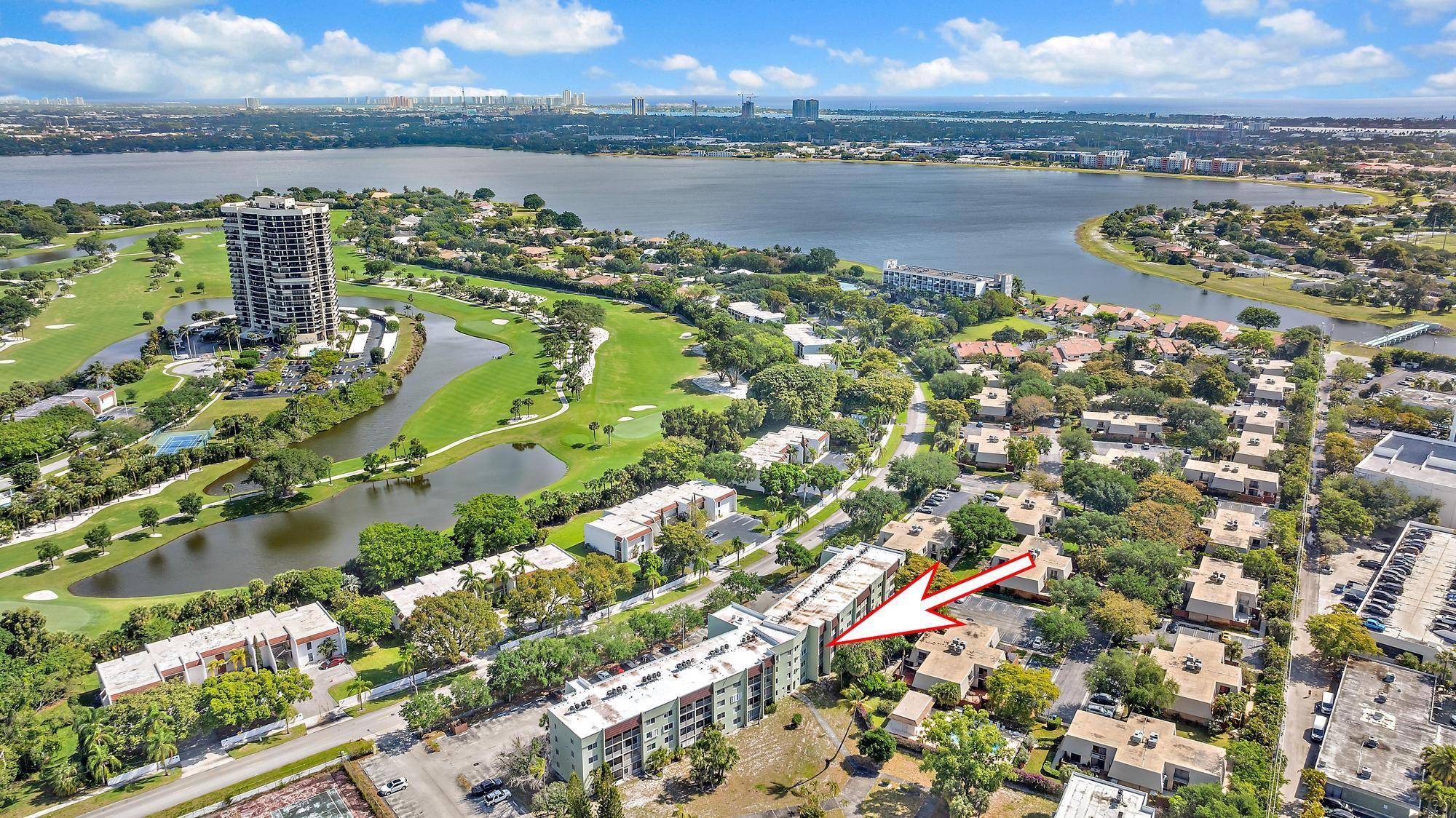 West Palm Beach, FL 33401,1638 Embassy DR 306