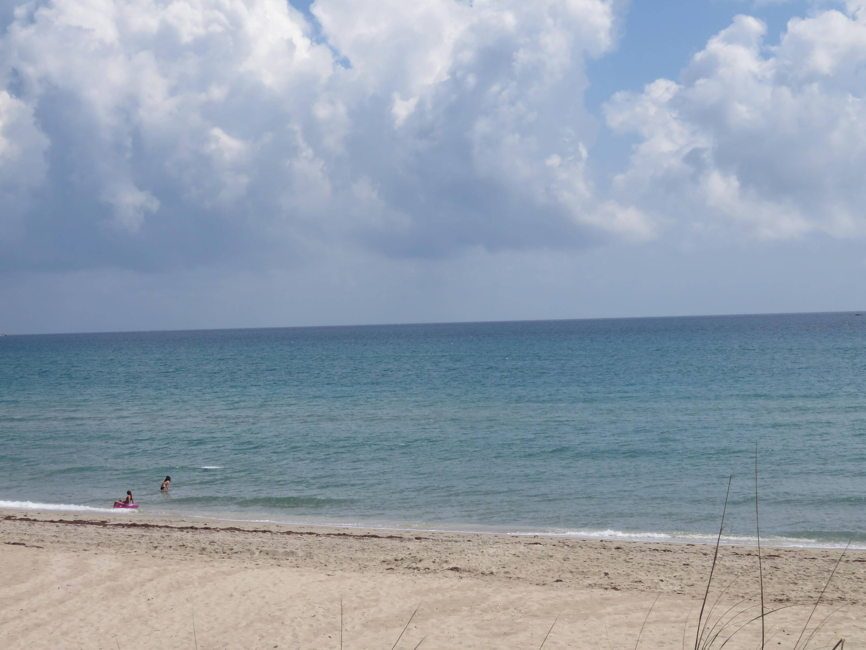 Palm Beach, FL 33480,3475 S Ocean BLVD 4030
