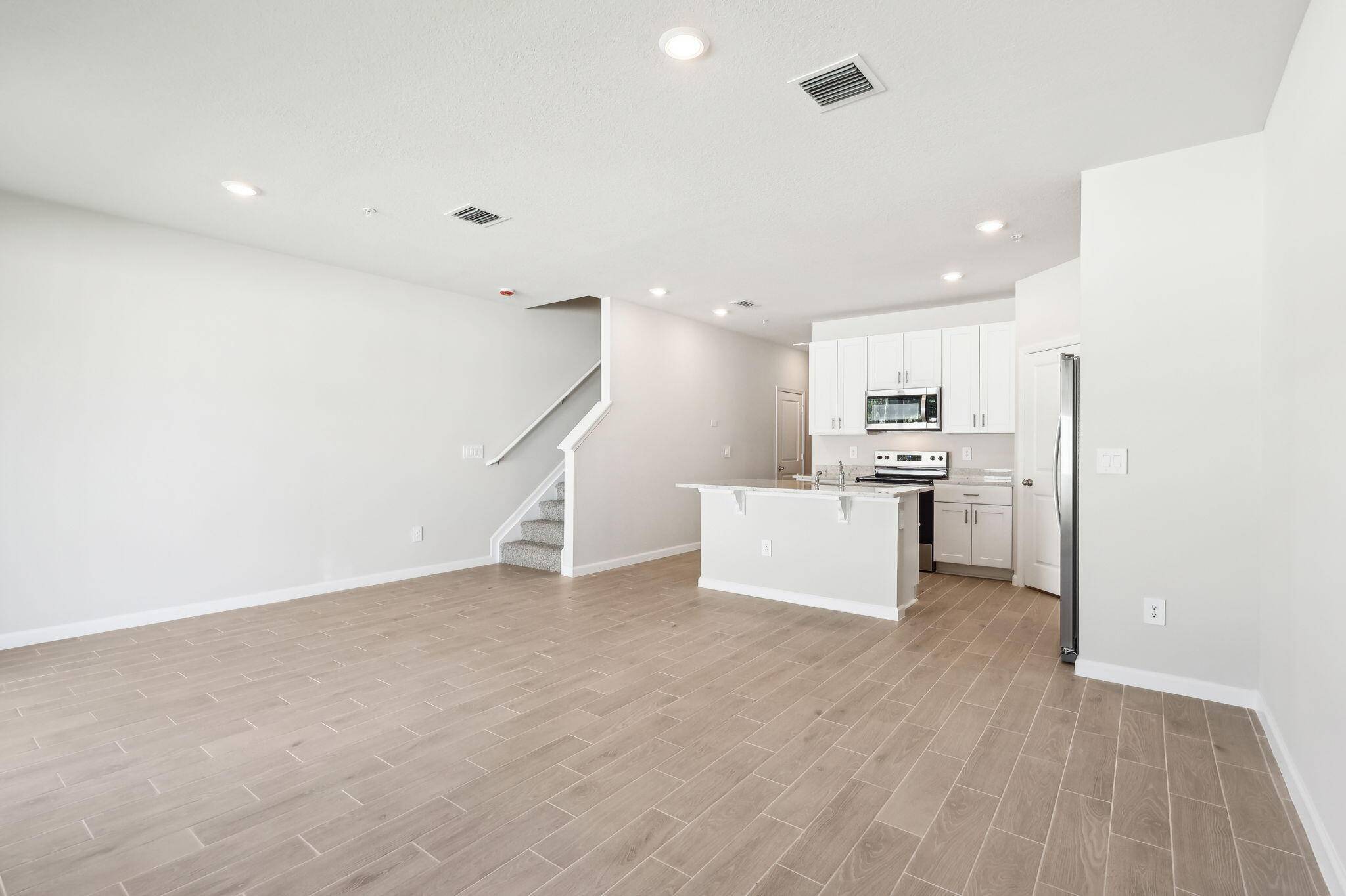 Fort Pierce, FL 34982,478 Salisbury CIR