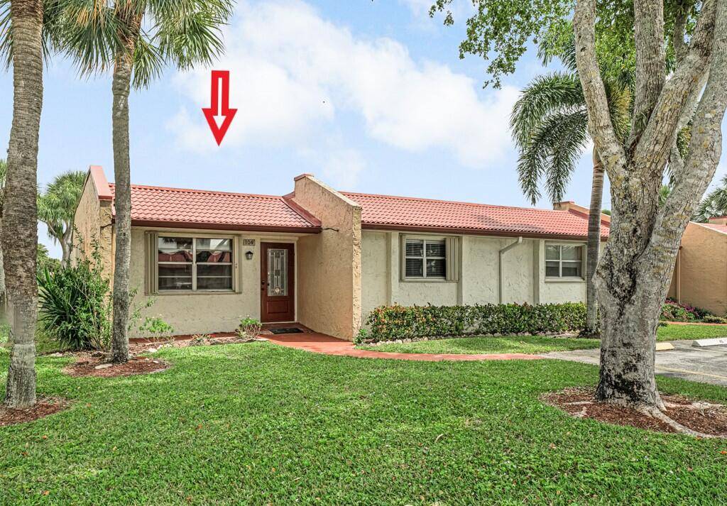 West Palm Beach, FL 33411,104 Lake Helen DR