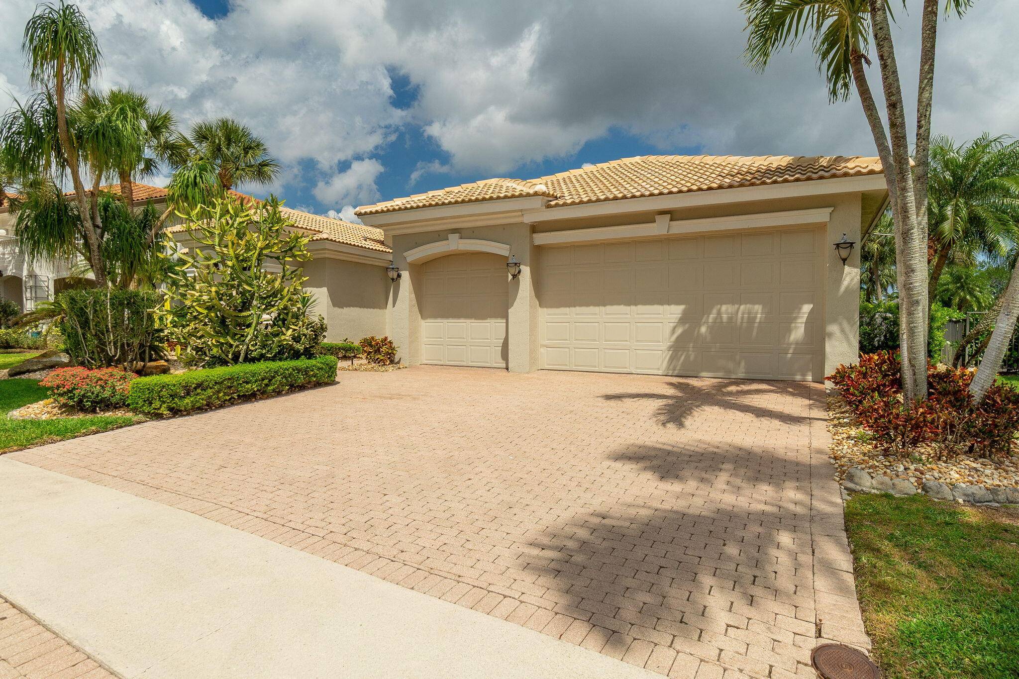 Delray Beach, FL 33446,15974 Laurel Creek DR