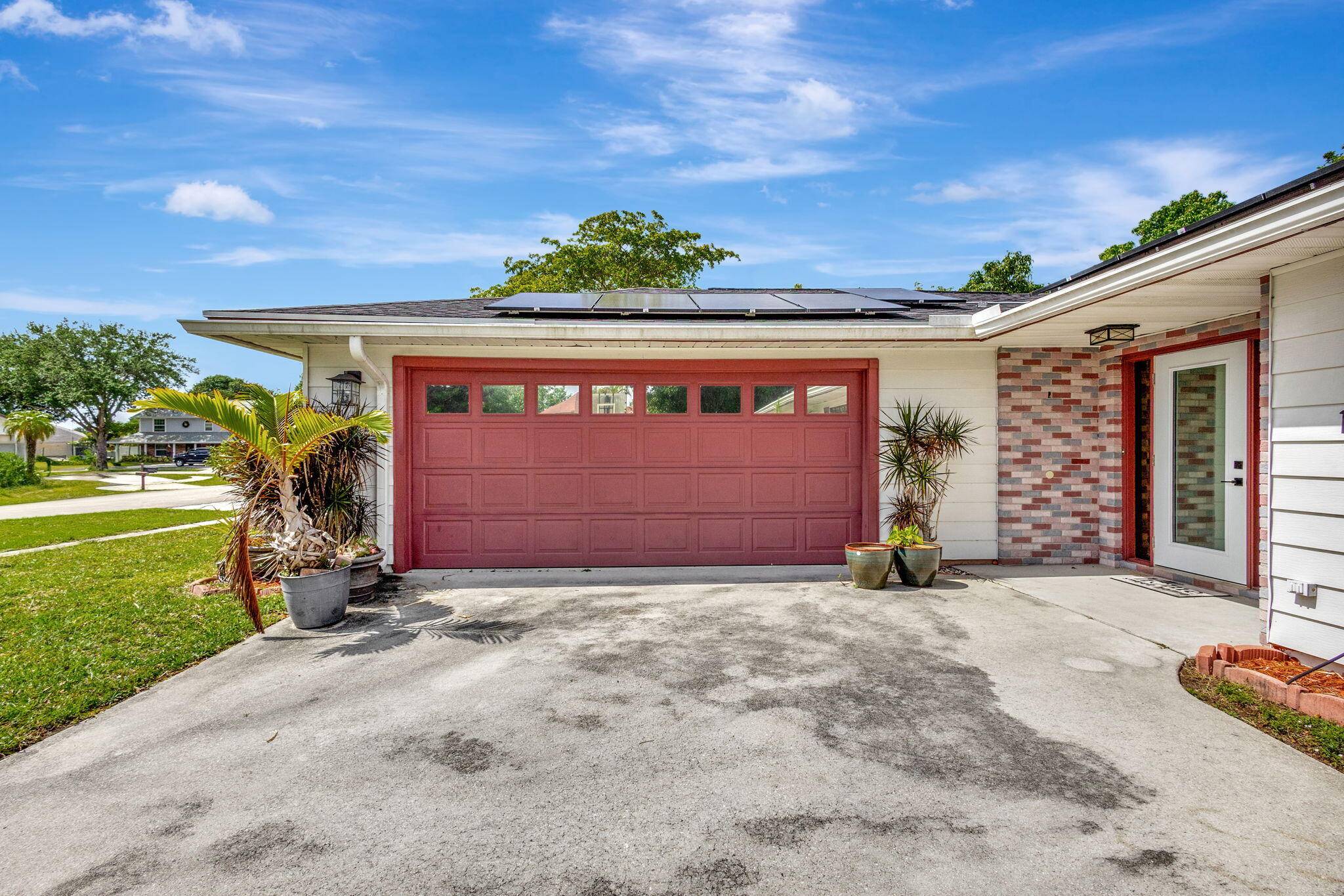 Royal Palm Beach, FL 33411,158 Alcazar ST