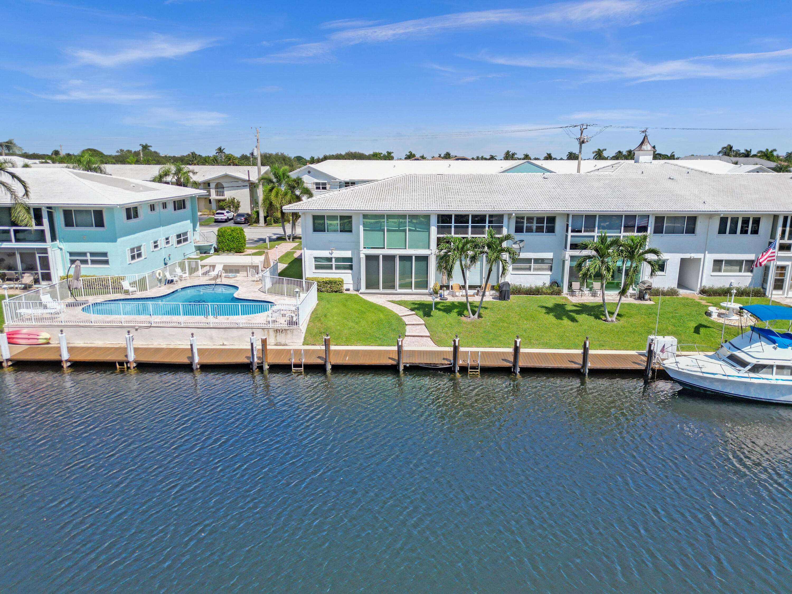 Lighthouse Point, FL 33064,2400 NE 36th ST 11