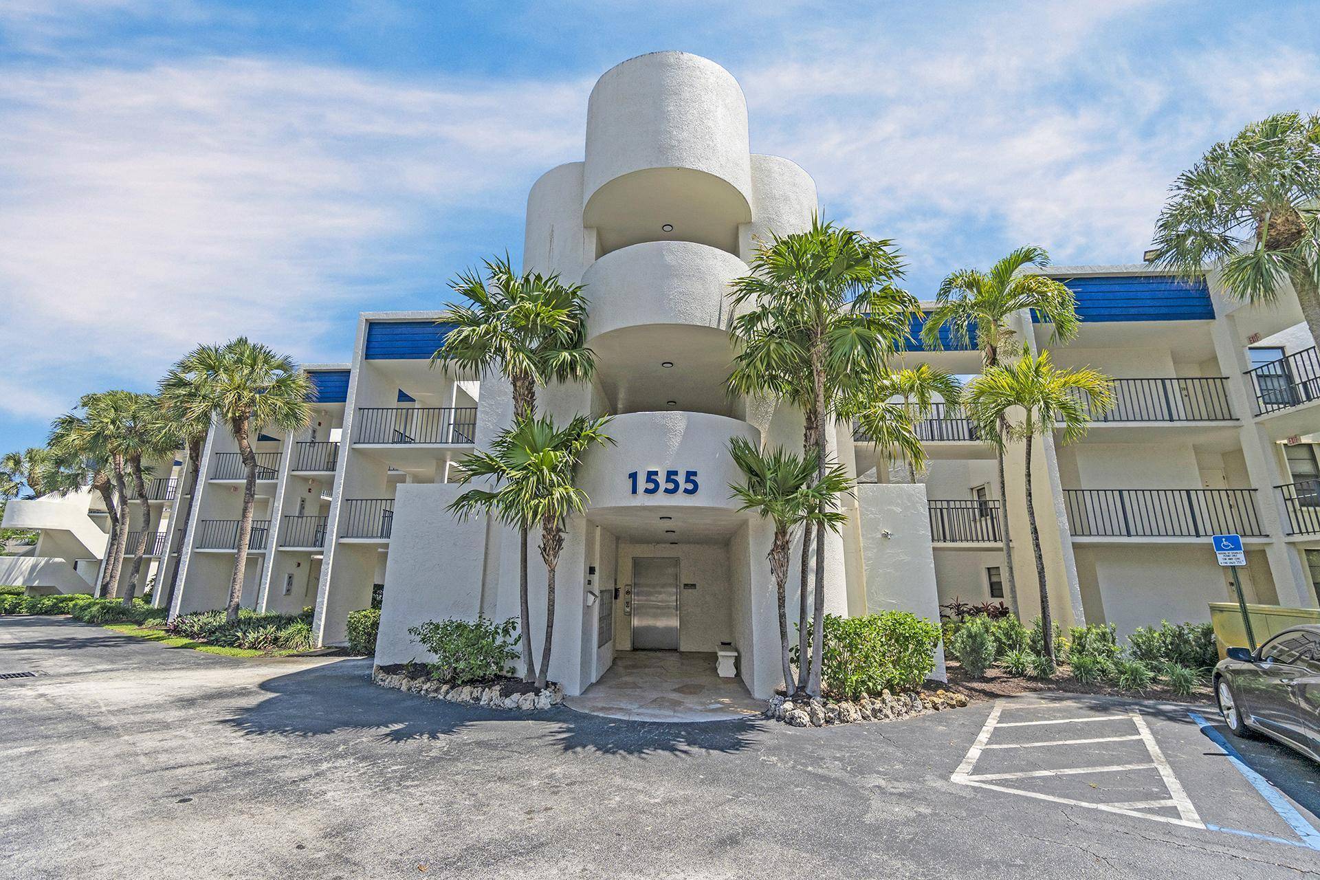 Delray Beach, FL 33483,1555 S Federal HWY 107