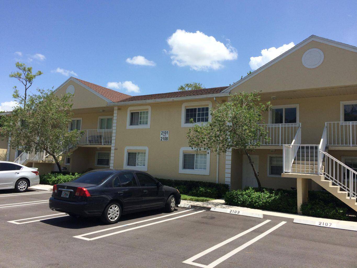 Royal Palm Beach, FL 33411,2107 Palm Beach Trace DR