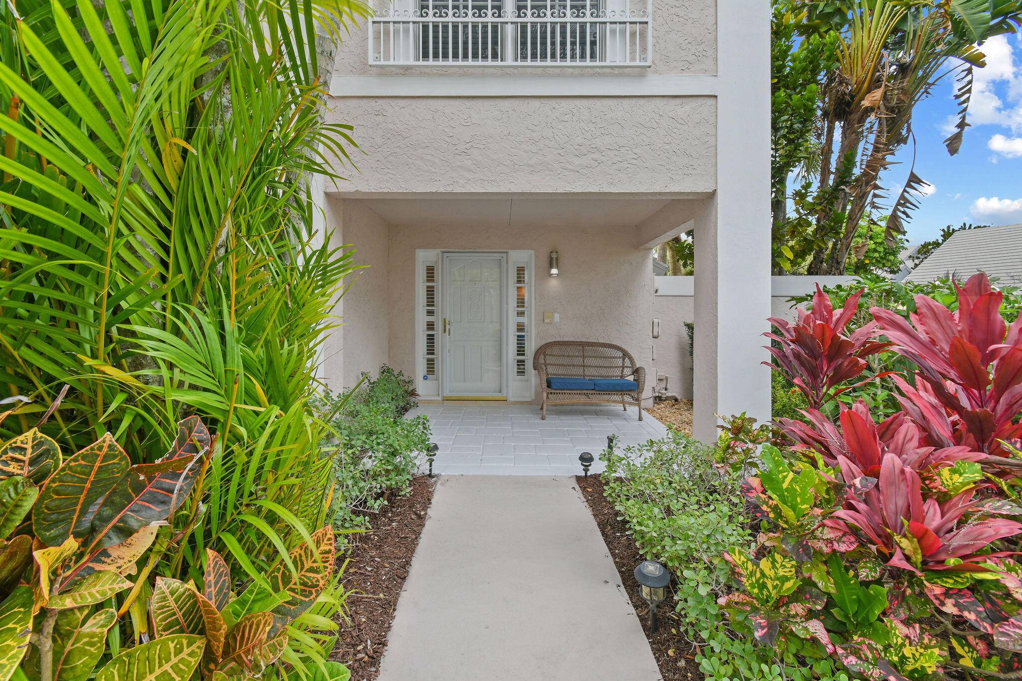 Palm Beach Gardens, FL 33418,61 Dorchester CIR