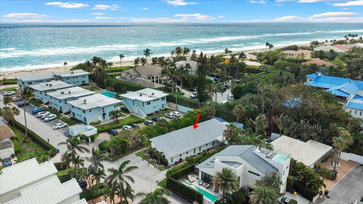 Ocean Ridge, FL 33435,18 Adams RD