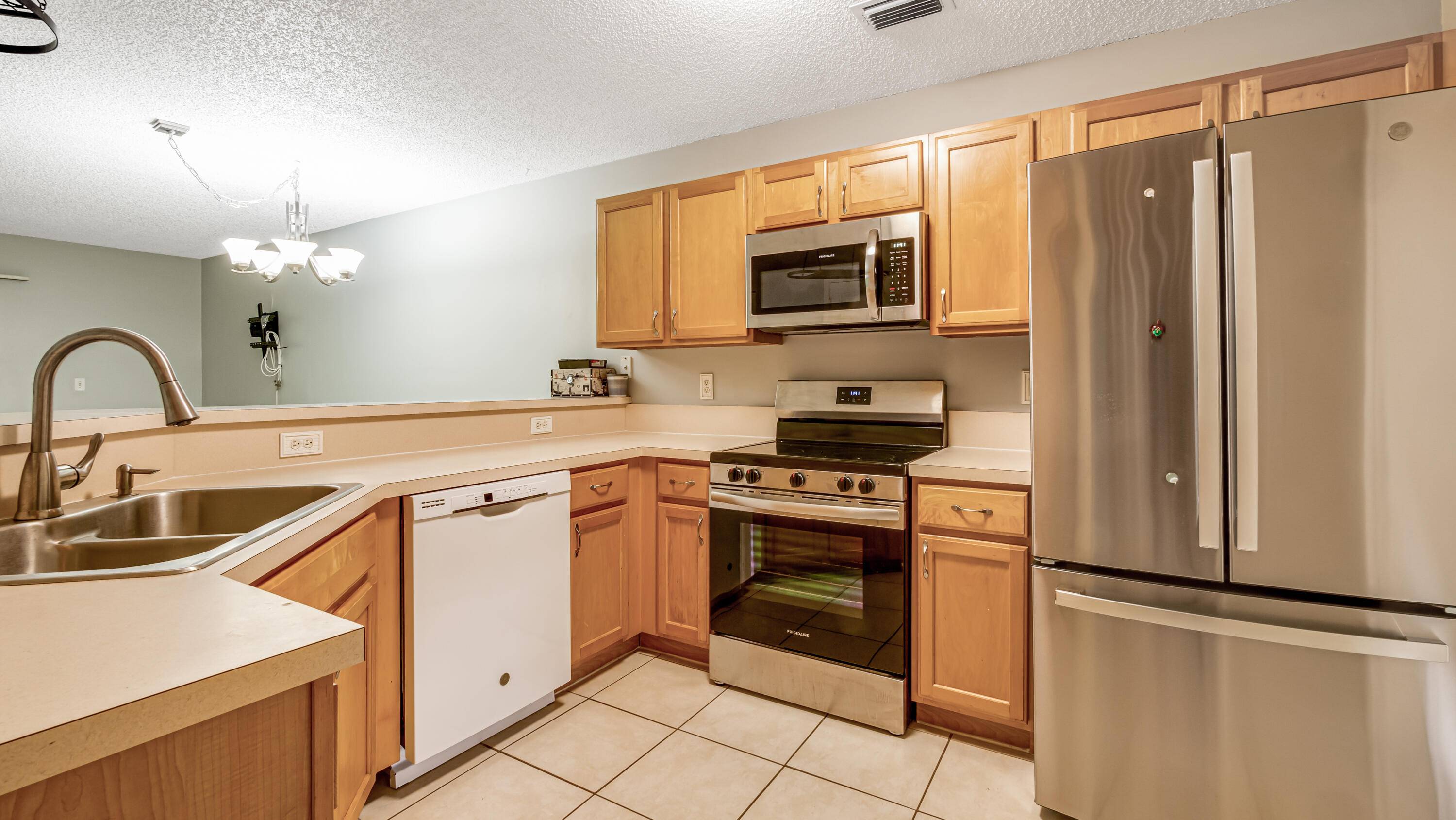 Jupiter, FL 33458,106 Wooden Mill TER