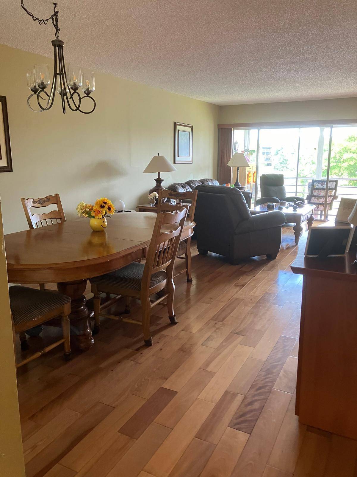 Lauderhill, FL 33319,3601 Inverrary DR 308