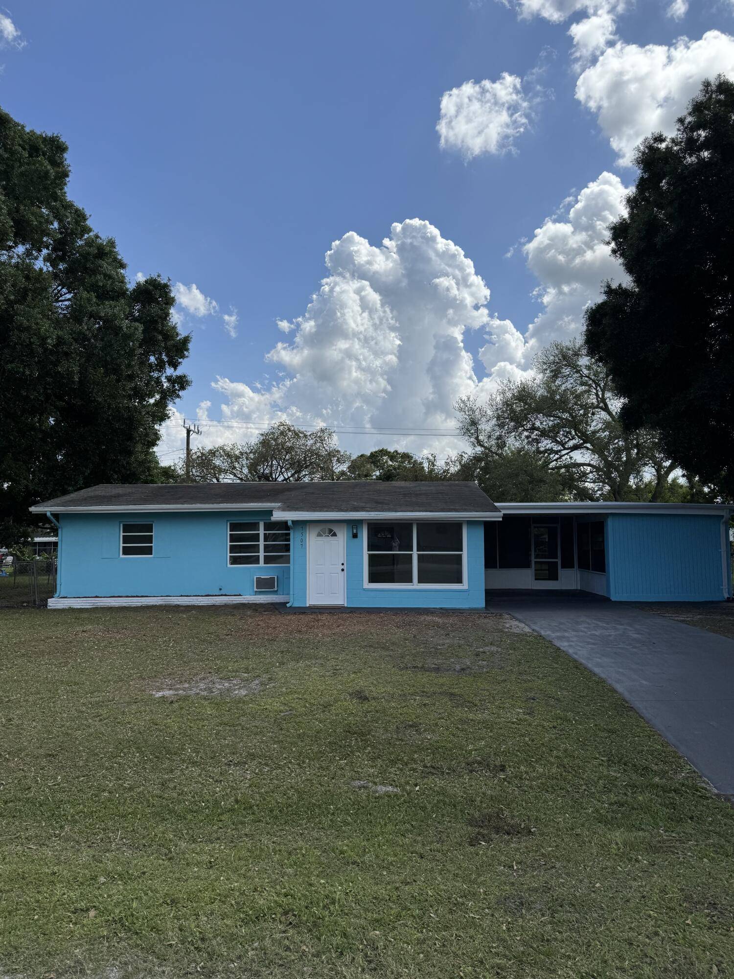 Fort Pierce, FL 34951,7507 Arthurs RD