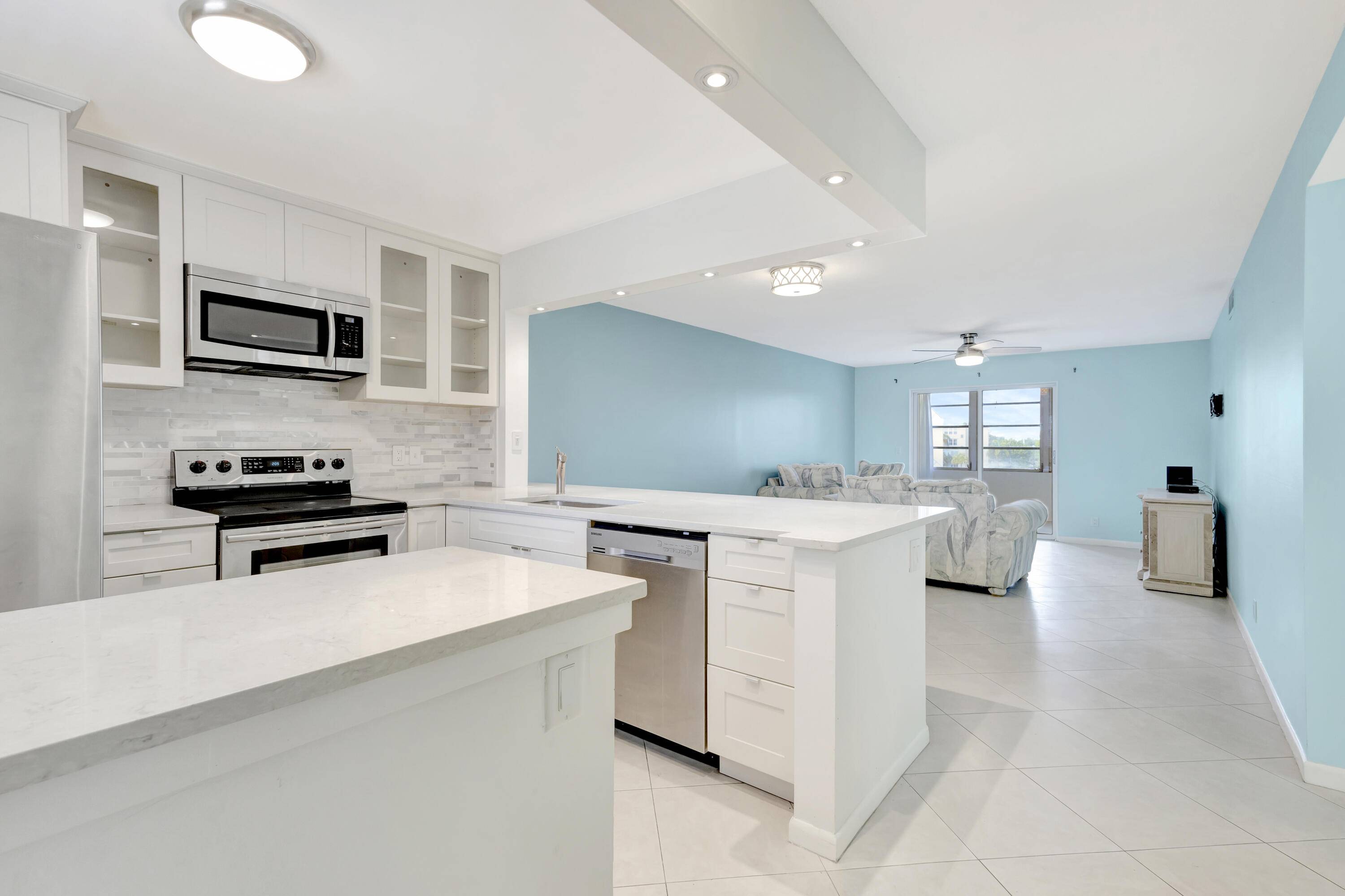 Boynton Beach, FL 33435,2601 NE 3rd CT 3120