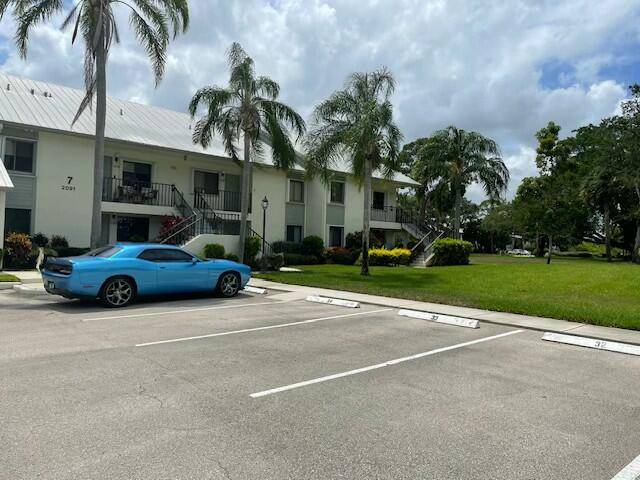 Stuart, FL 34994,2091 NW 21st Terrace TER 107