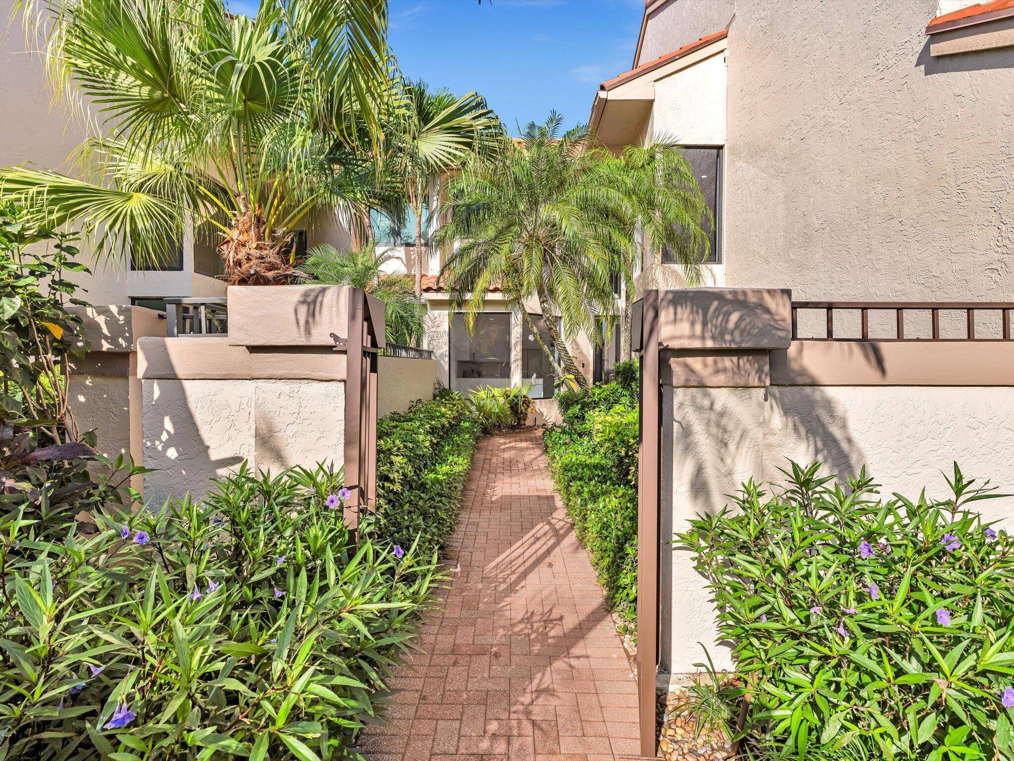Palm Beach Gardens, FL 33410,13759 Parc DR