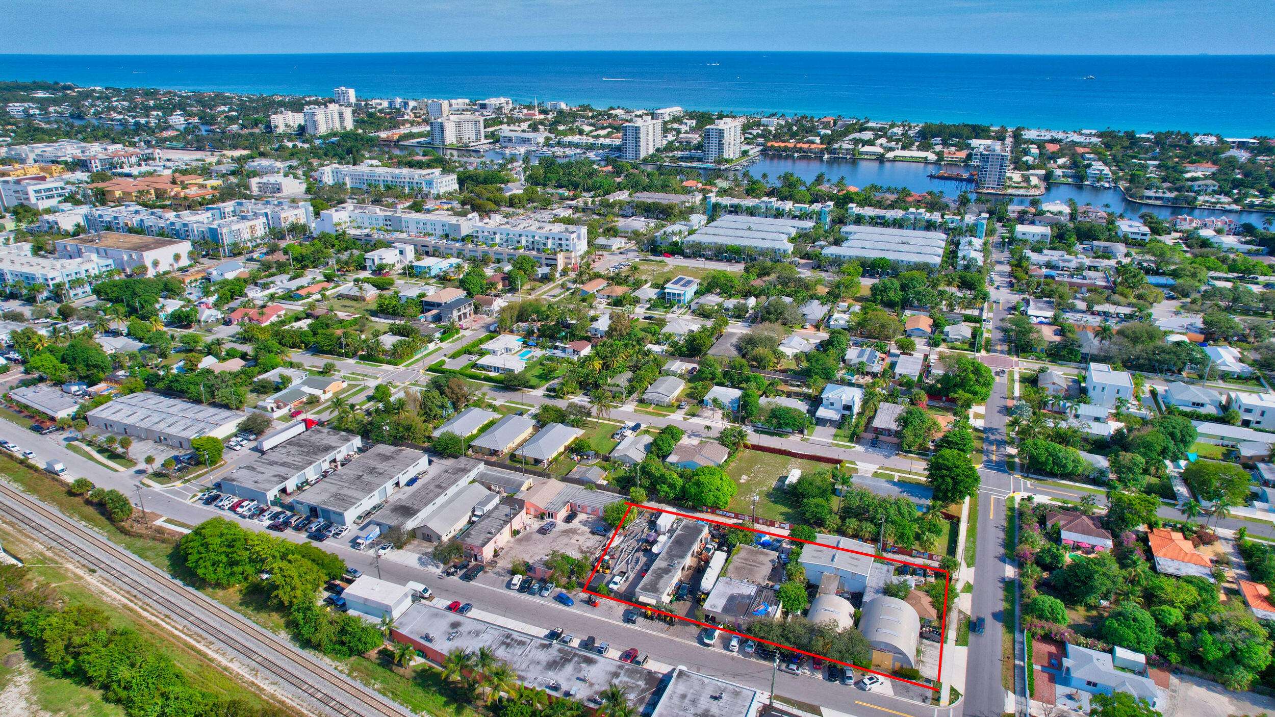 Delray Beach, FL 33483,375 SE 2nd AVE