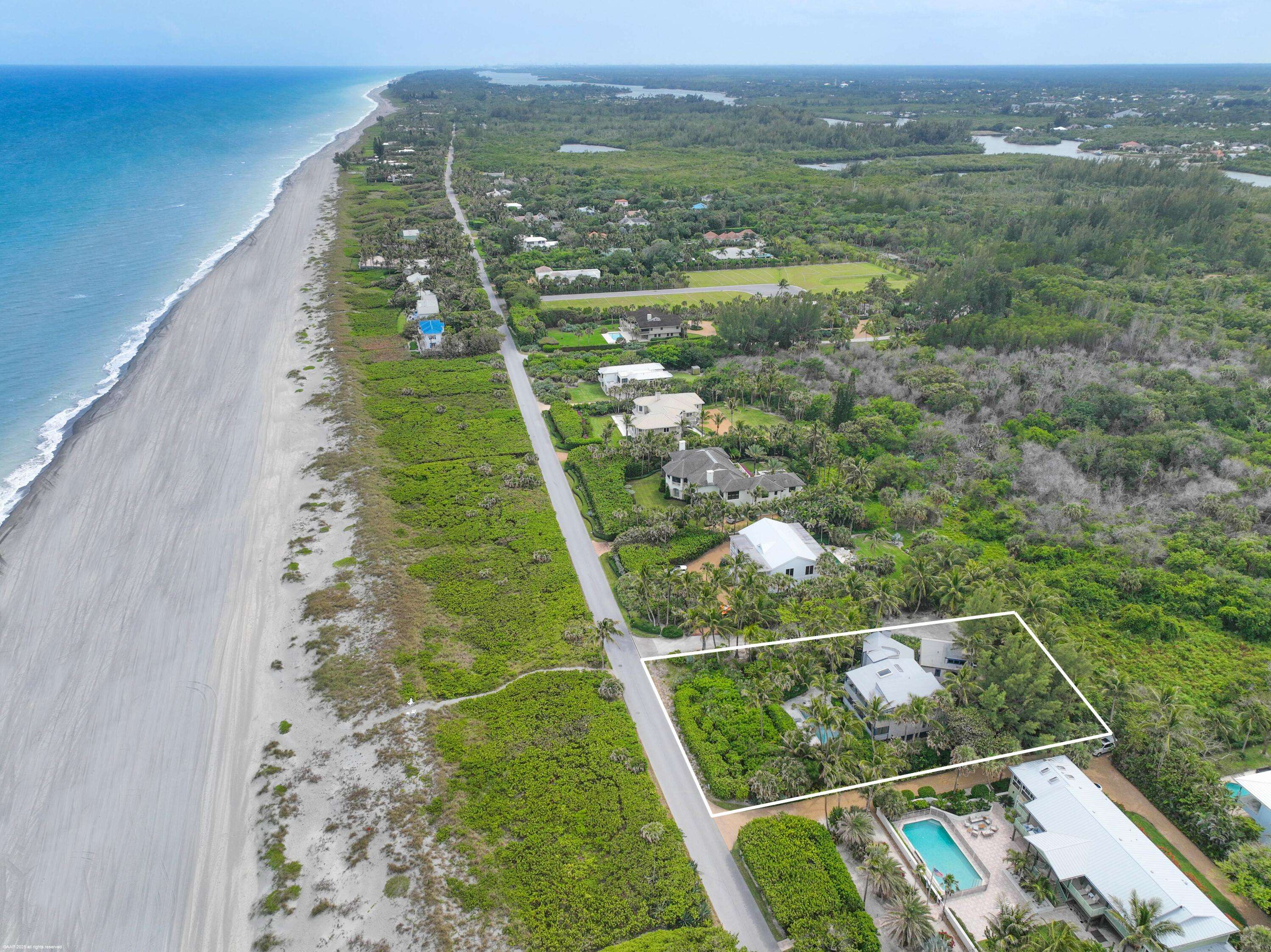 Jupiter Island, FL 33455,128 N Beach RD