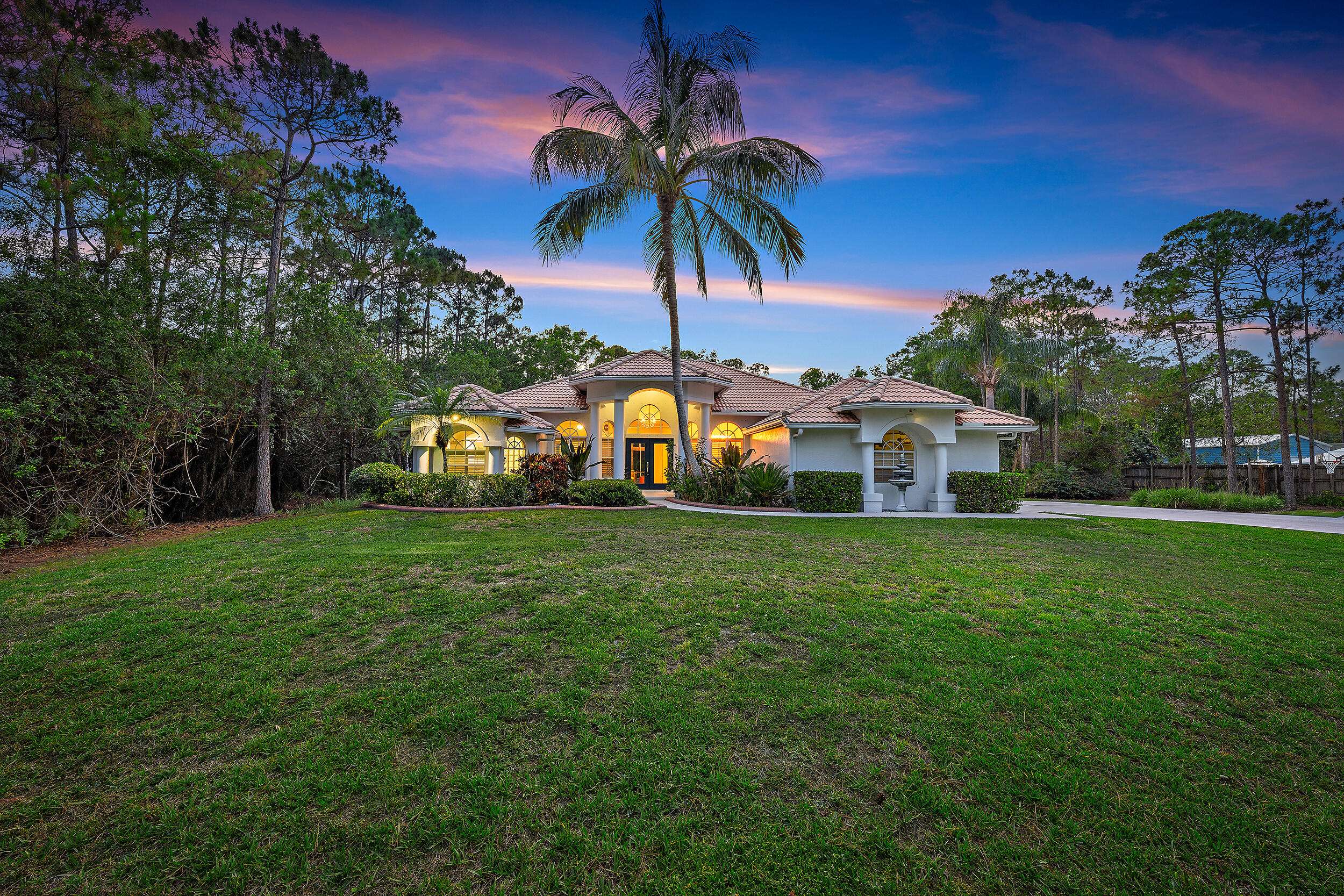 Jupiter, FL 33478,15415 Alexander RUN