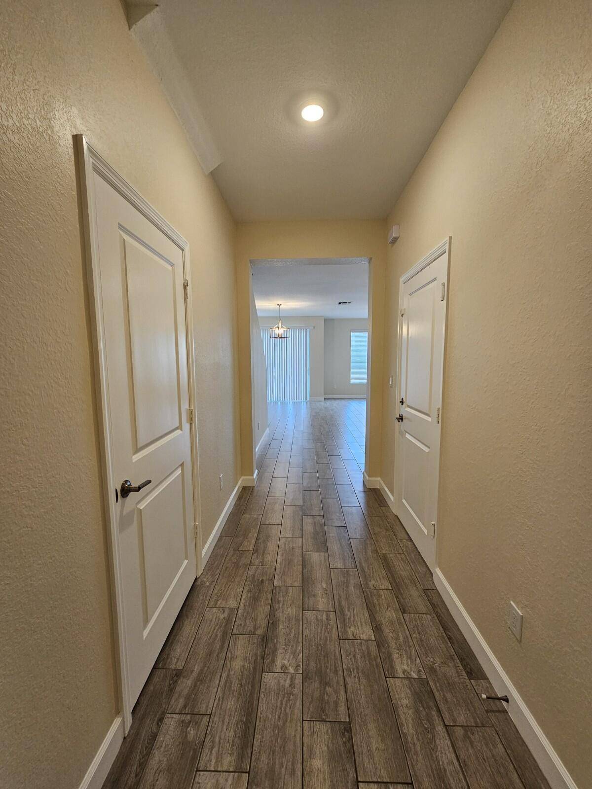 Lake Worth, FL 33467,6951 Harbours Edge AVE