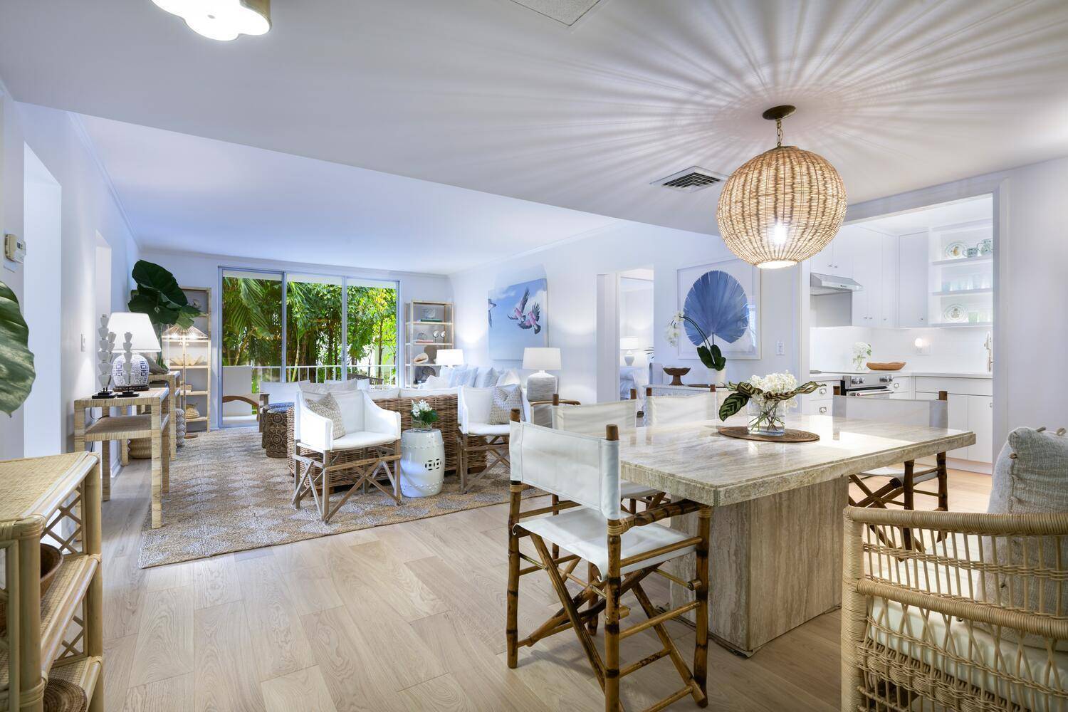 Palm Beach, FL 33480,226 Brazilian 0040 AVE 2b