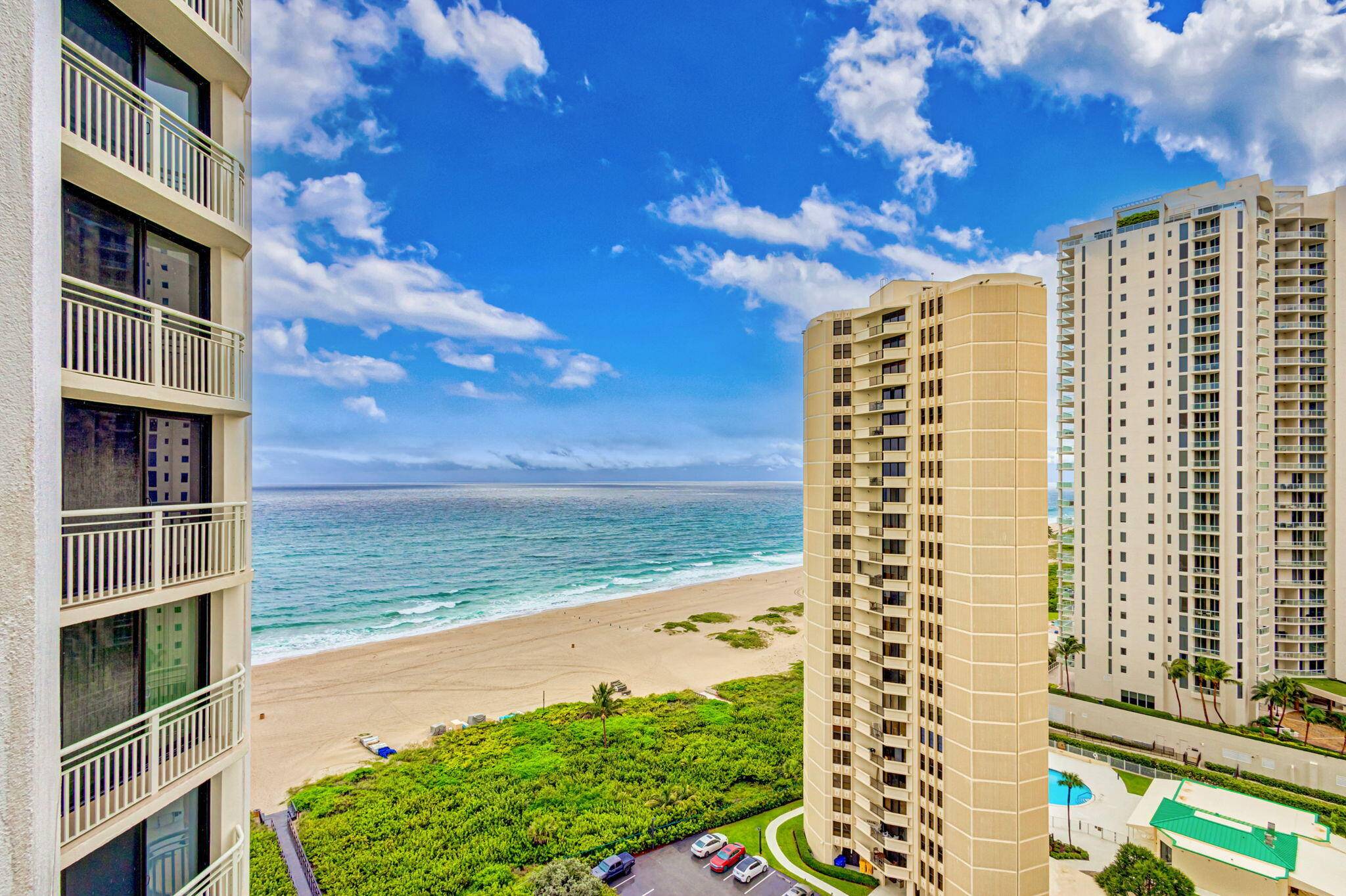 Singer Island, FL 33404,3000 N Ocean DR 18-G
