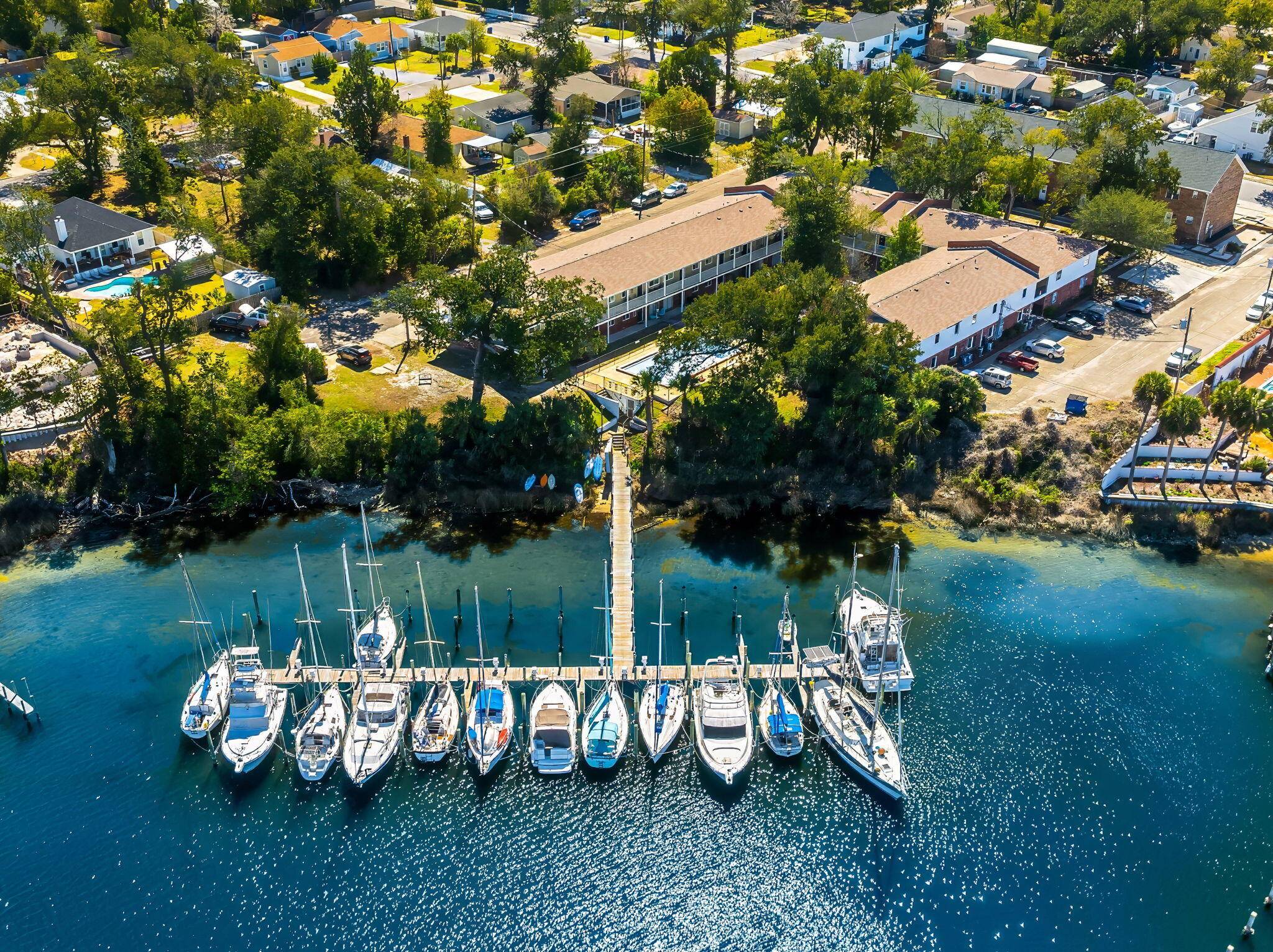 Panama City, FL 32401,240 Harmon AVE
