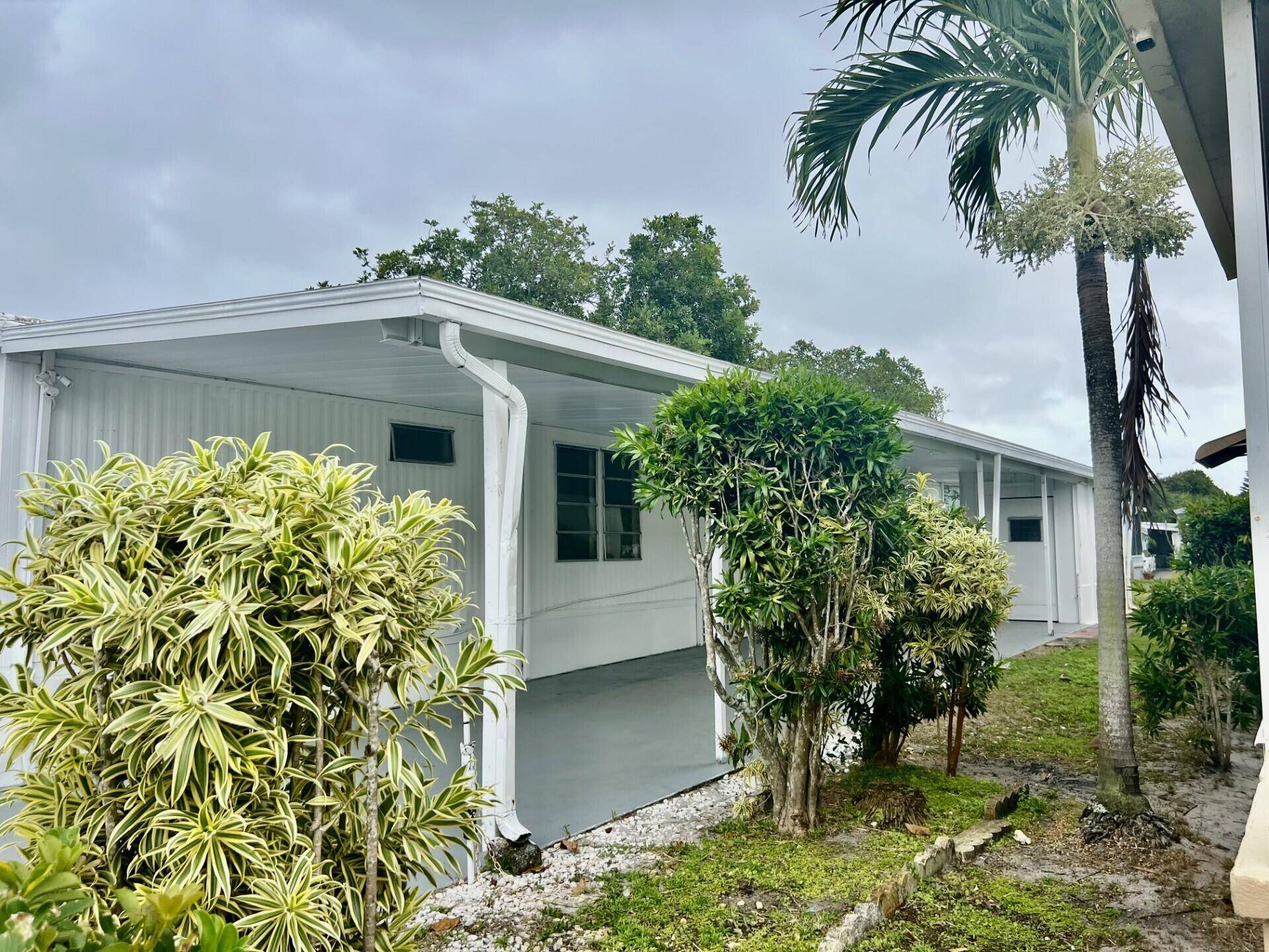 Deerfield Beach, FL 33442,1808 Sabel DR