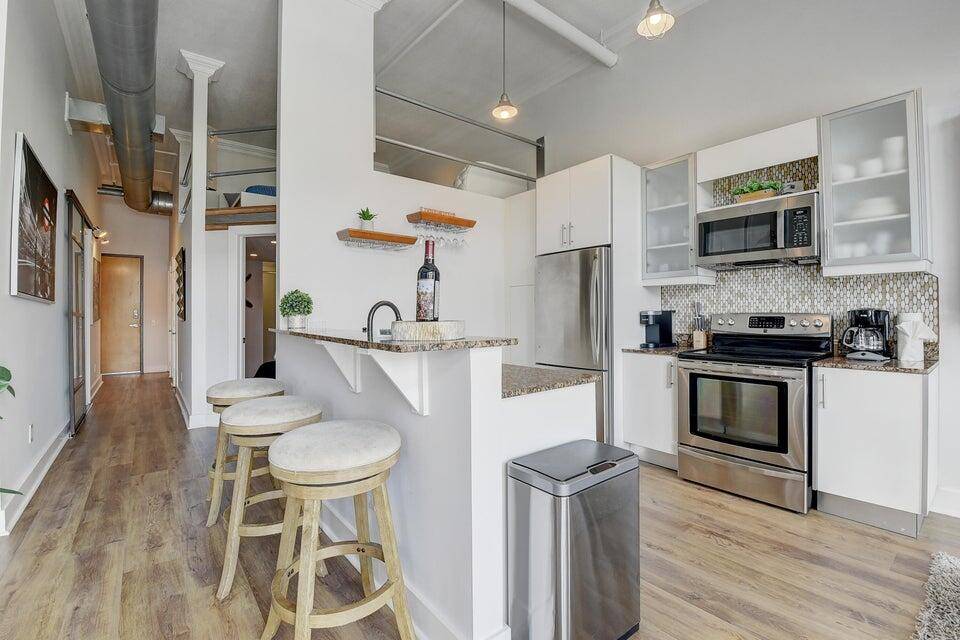 Delray Beach, FL 33483,185 NE 4th AVE 210