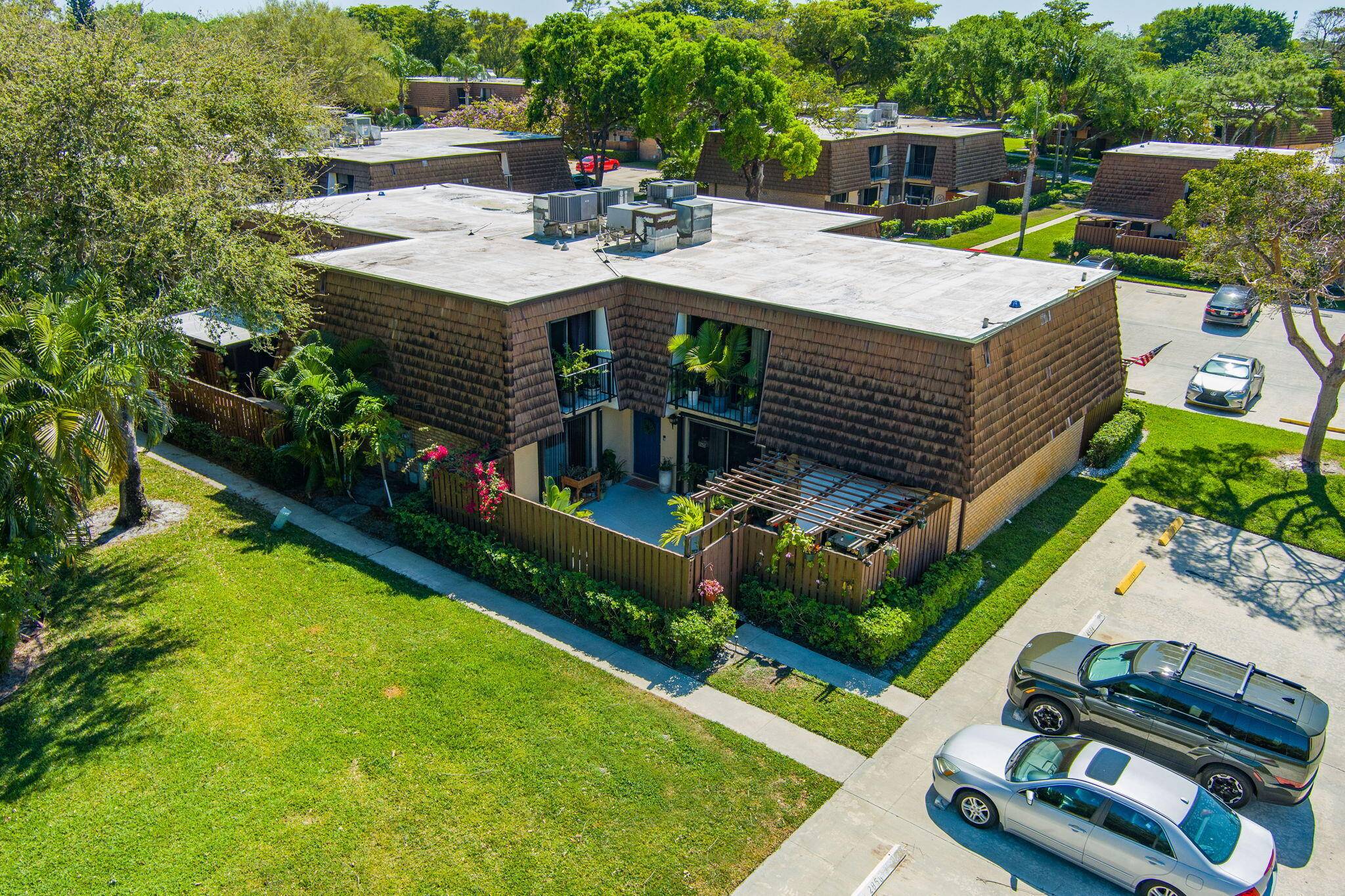 Greenacres, FL 33463,2414 24th LN