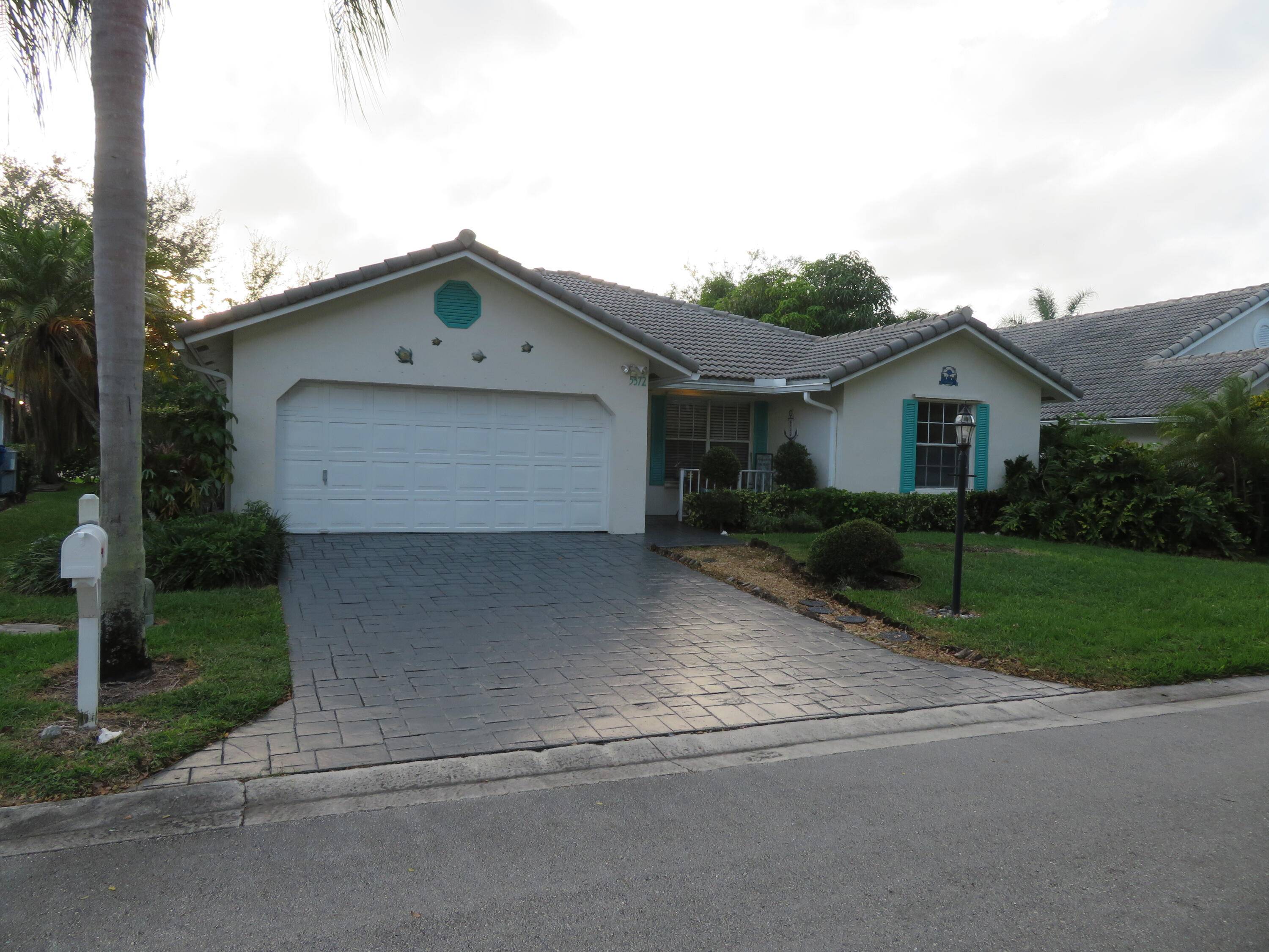 Coral Springs, FL 33067,5372 Pine Circle