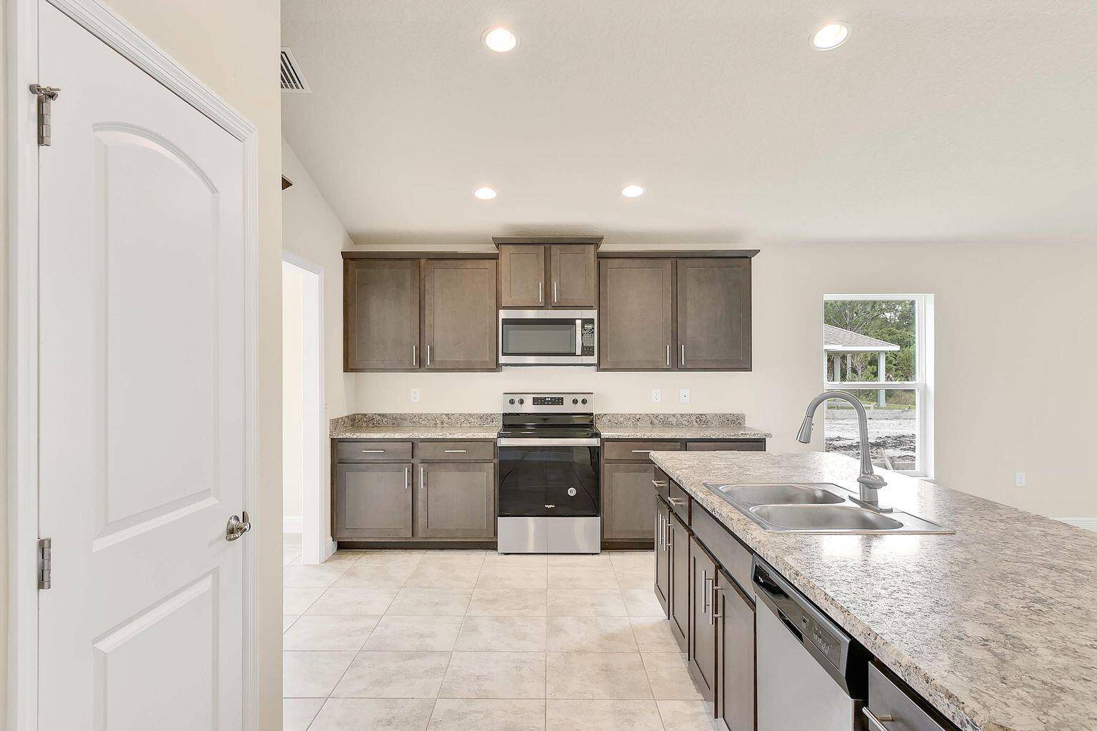 Fort Pierce, FL 34951,5331 Vespera ST