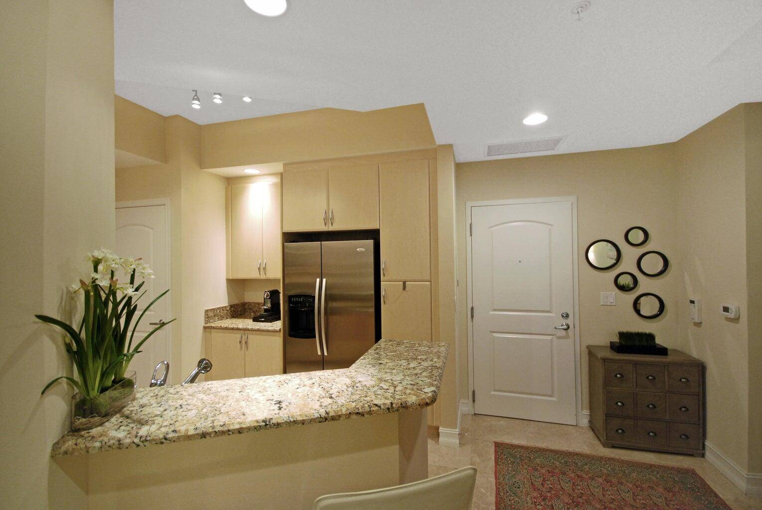 West Palm Beach, FL 33401,701 S Olive AVE 606