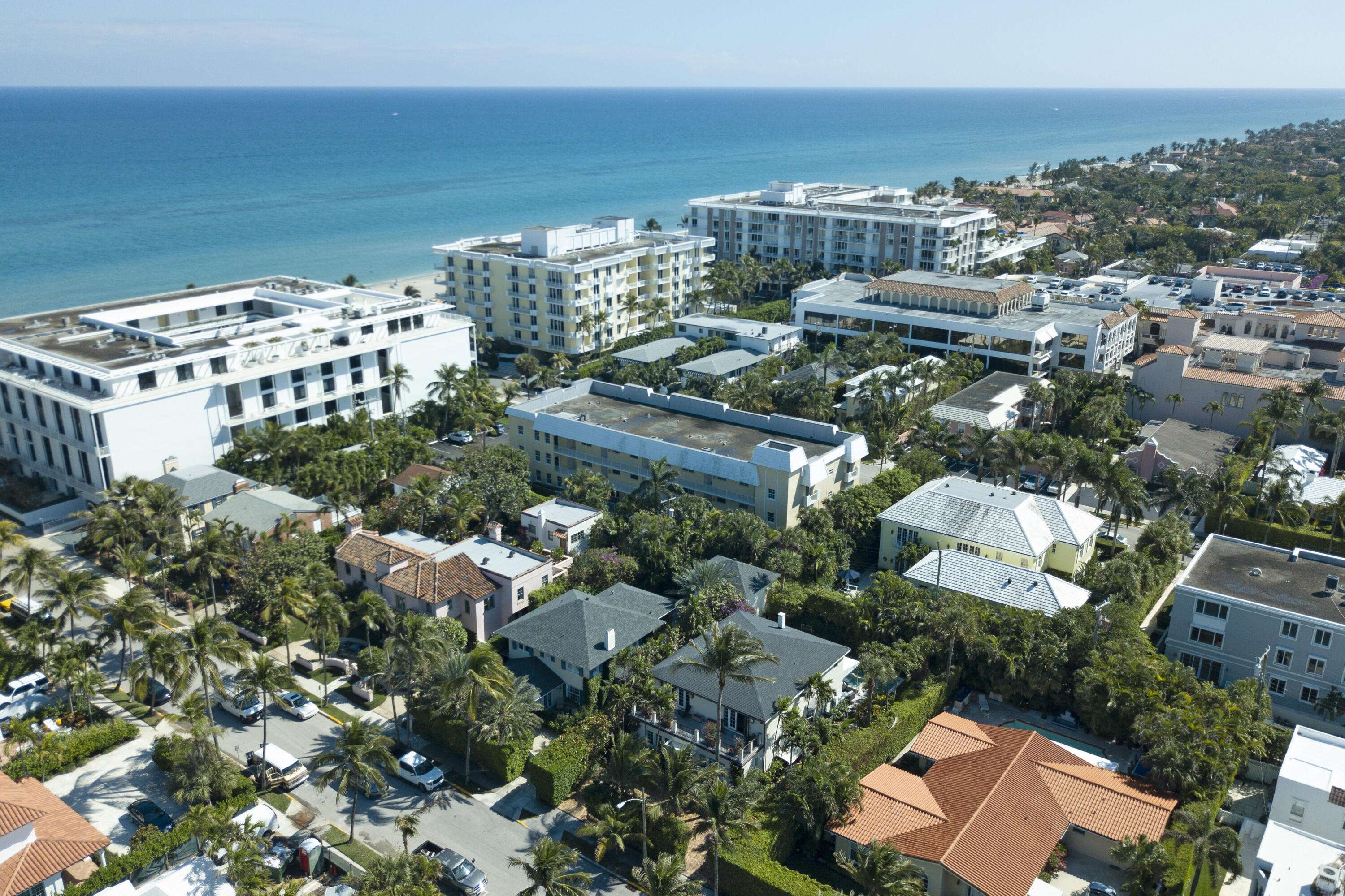 Palm Beach, FL 33480,136 Chilean AVE