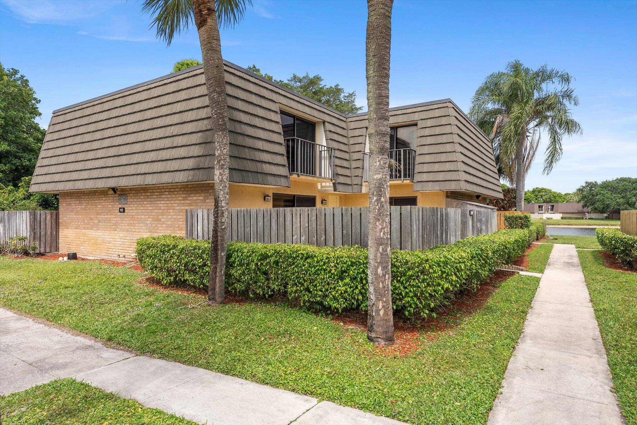West Palm Beach, FL 33407,2424 24th WAY