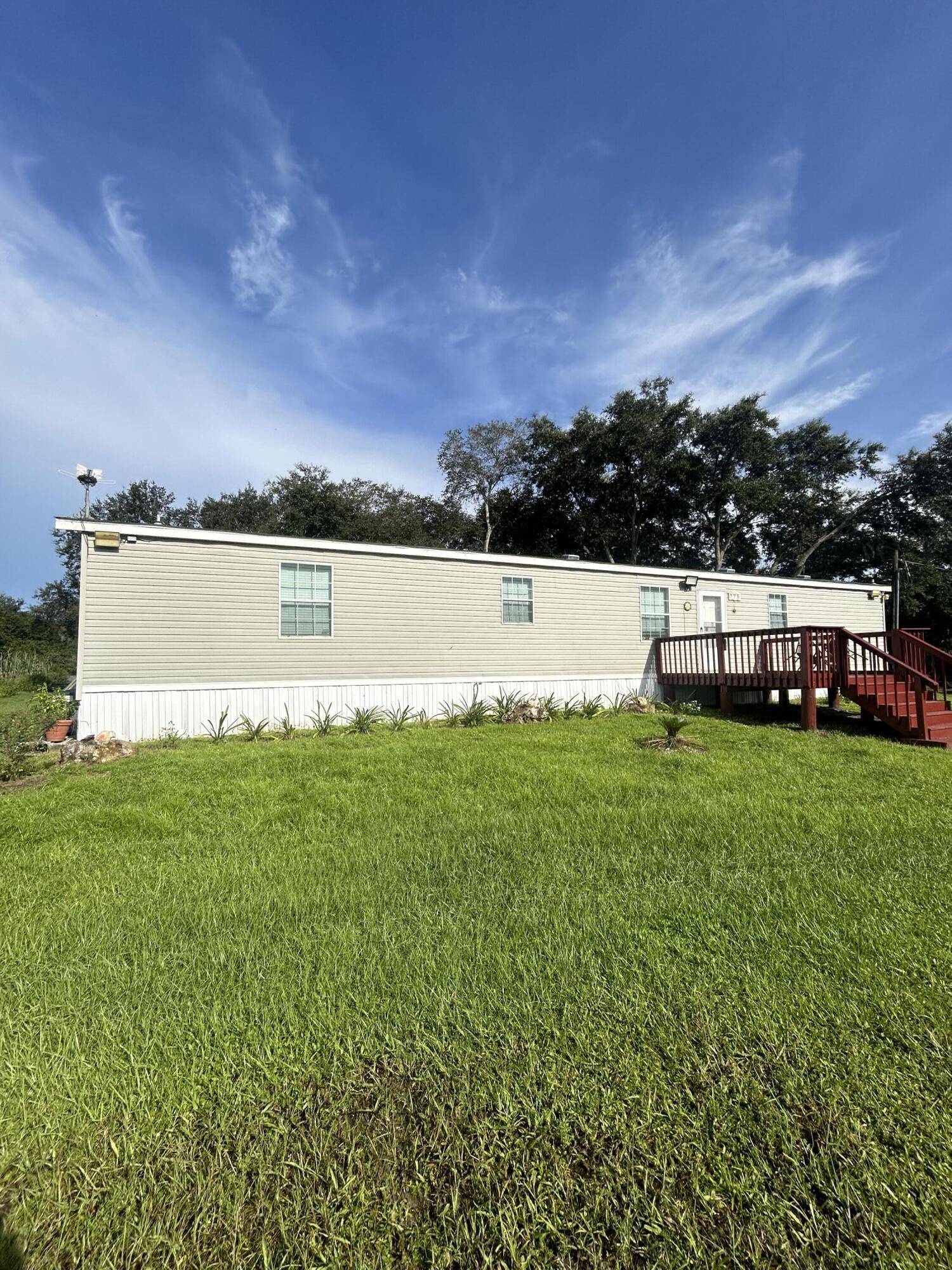 Clewiston, FL 33440,775 N Coral ST