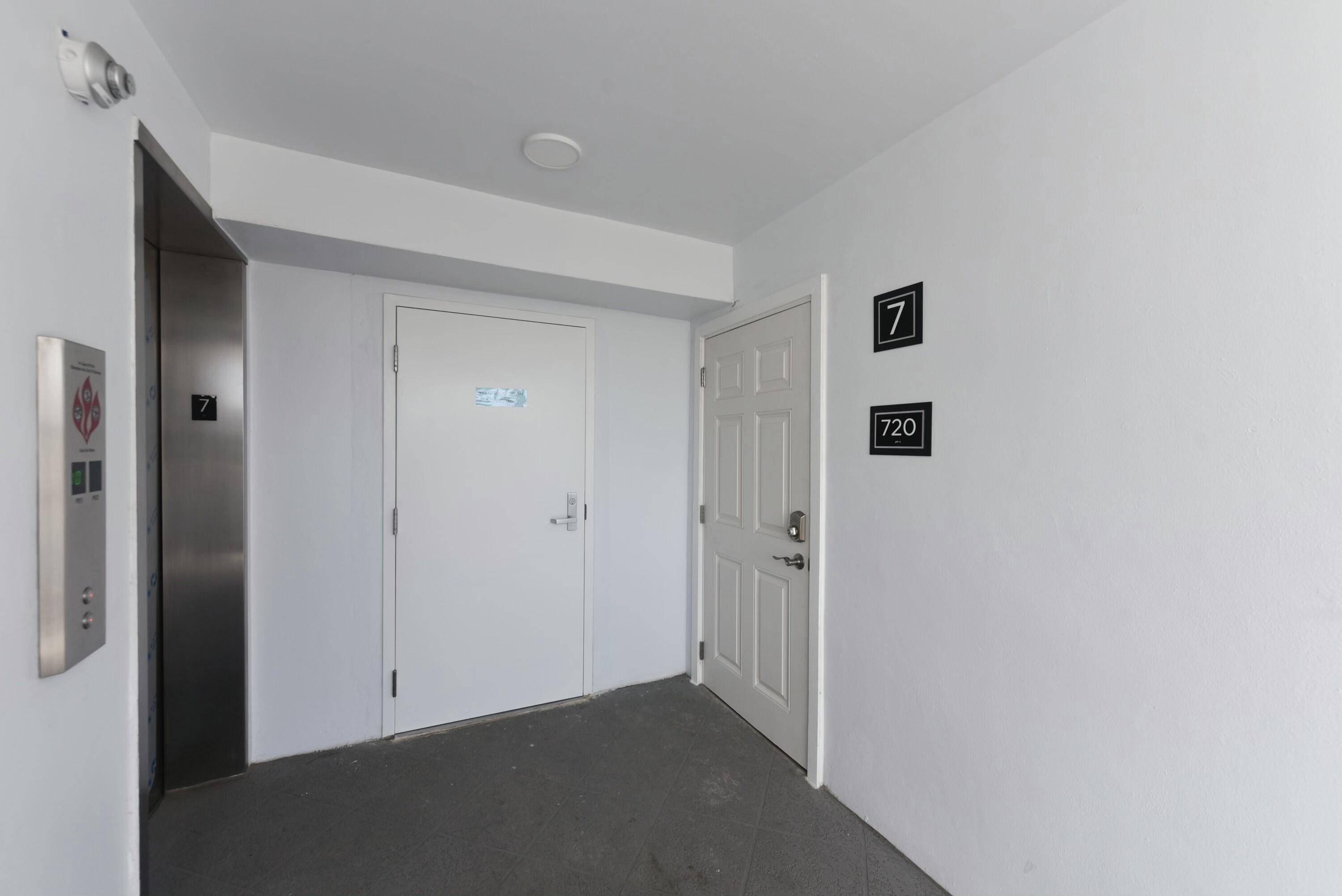 Highland Beach, FL 33487,3300 S Ocean BLVD 720-C