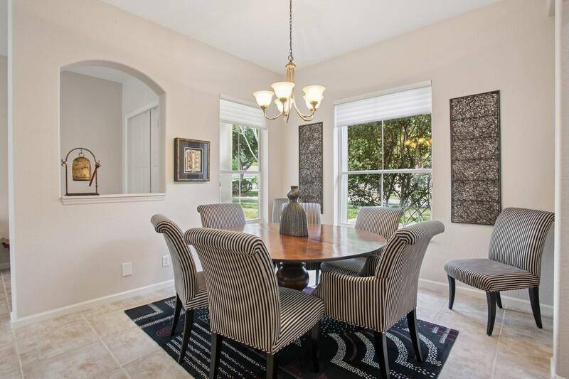 West Palm Beach, FL 33409,4304 Maggiore WAY