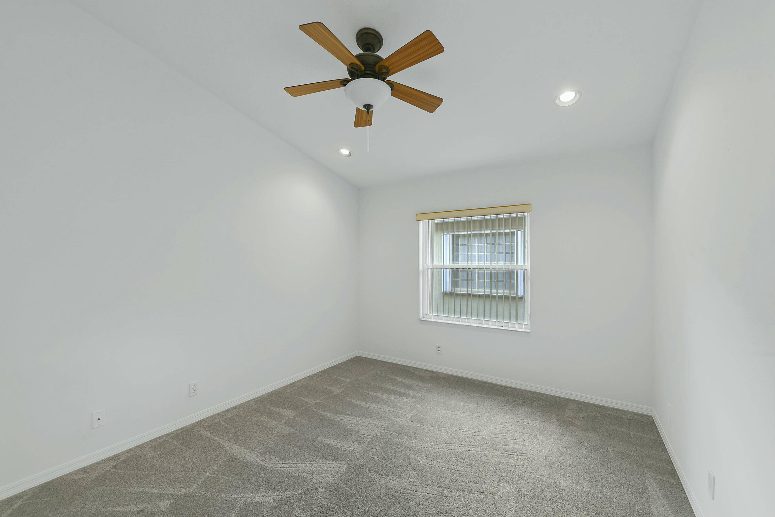 Boynton Beach, FL 33472,7130 Catania DR