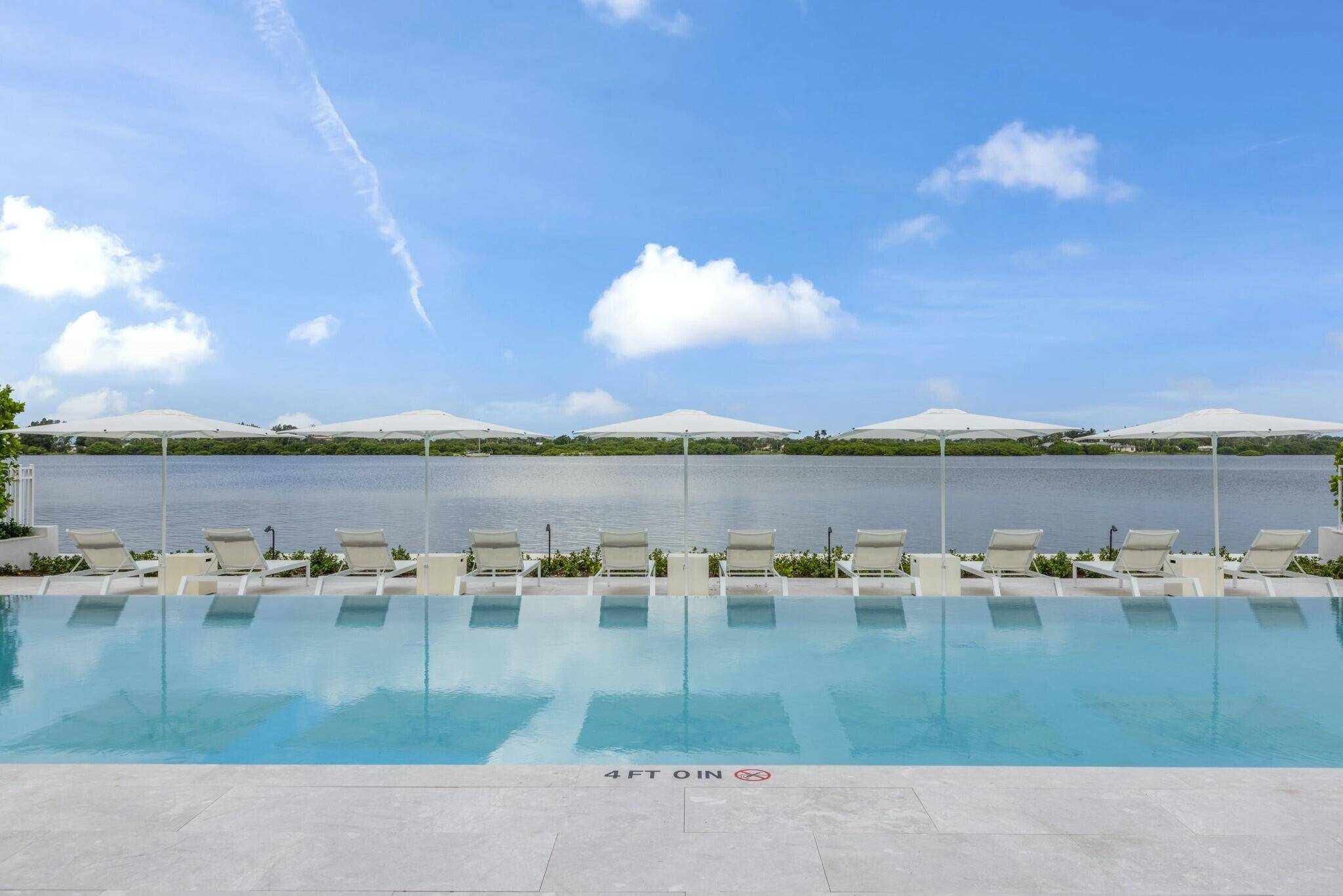 Palm Beach, FL 33480,2773 S Ocean BLVD 407