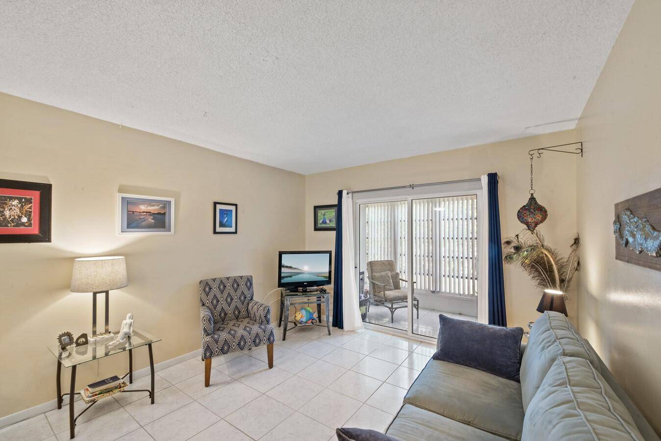 Boynton Beach, FL 33426,1111 Lake TER 105