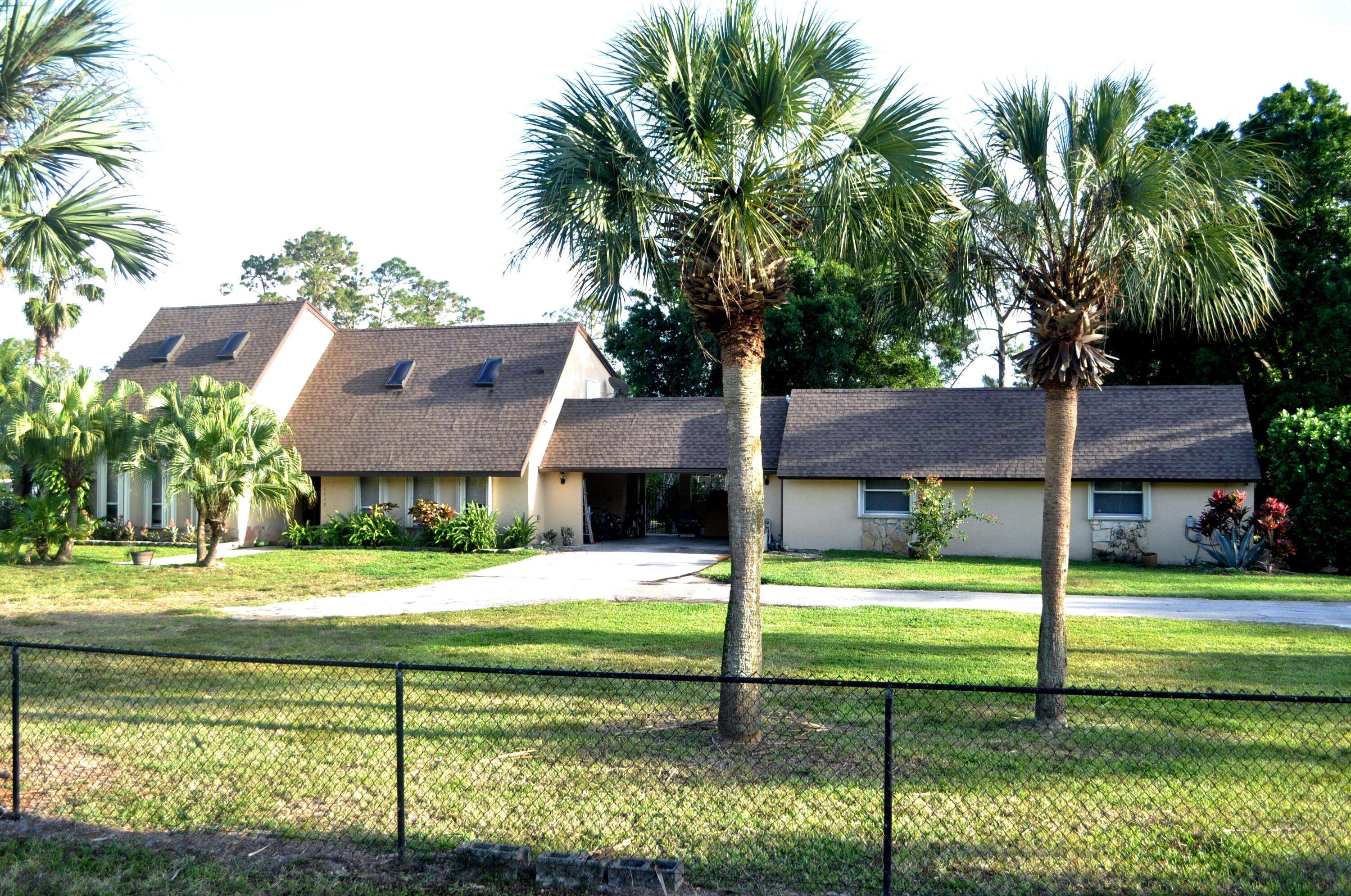 Loxahatchee Groves, FL 33470,16932 W Prestwich DR