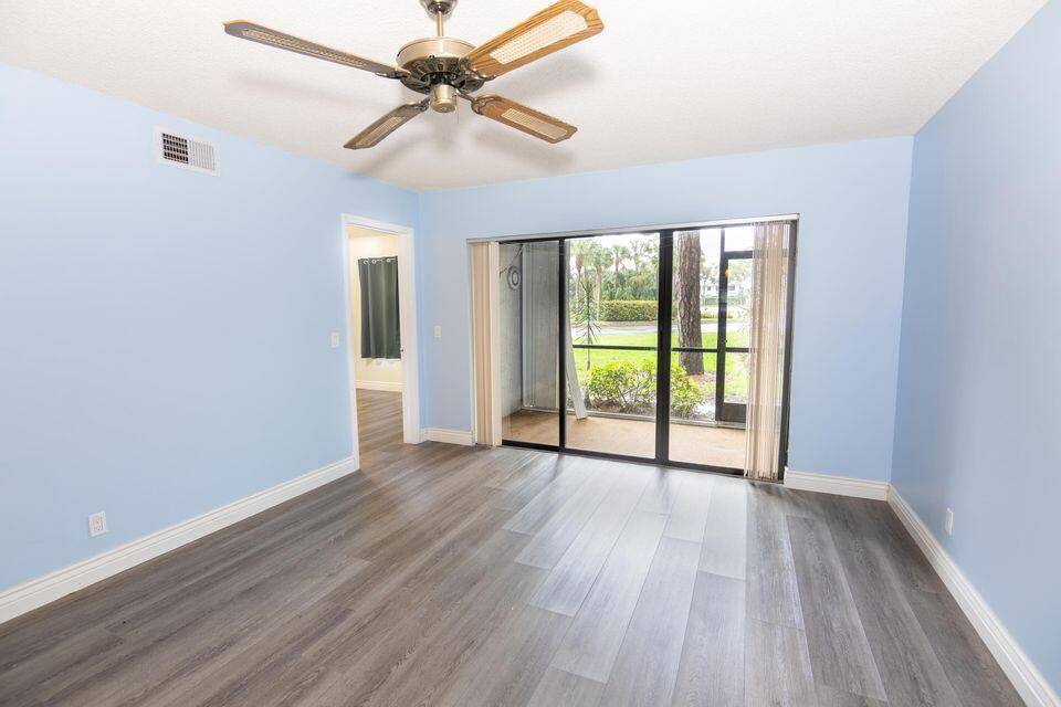 Palm Beach Gardens, FL 33418,2301 Sabal Ridge CT A