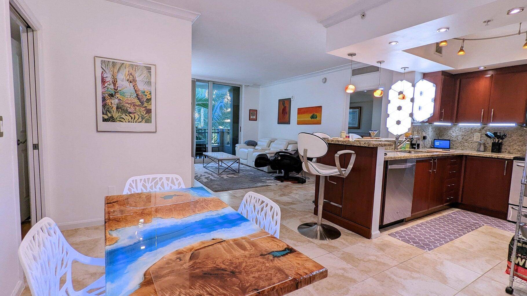 West Palm Beach, FL 33401,403 S Sapodilla AVE 317