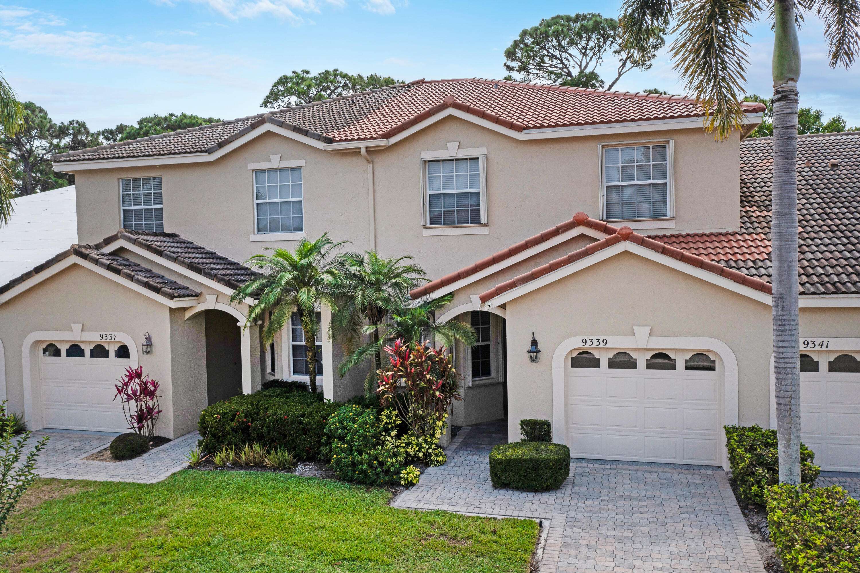 Port Saint Lucie, FL 34986,9339 World Cup WAY