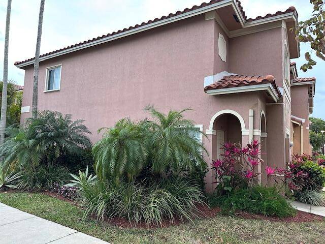 Tamarac, FL 33321,7914 Catalina CIR