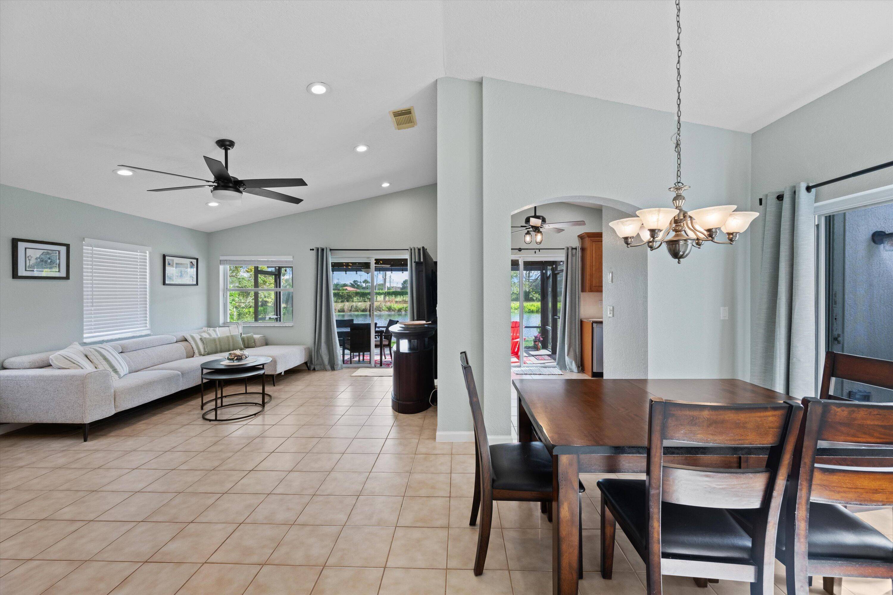 Lake Worth, FL 33463,6116 Spring Isles BLVD