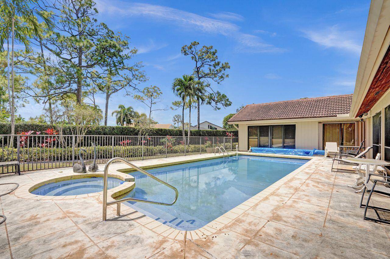 Palm Beach Gardens, FL 33418,13179 Camero WAY