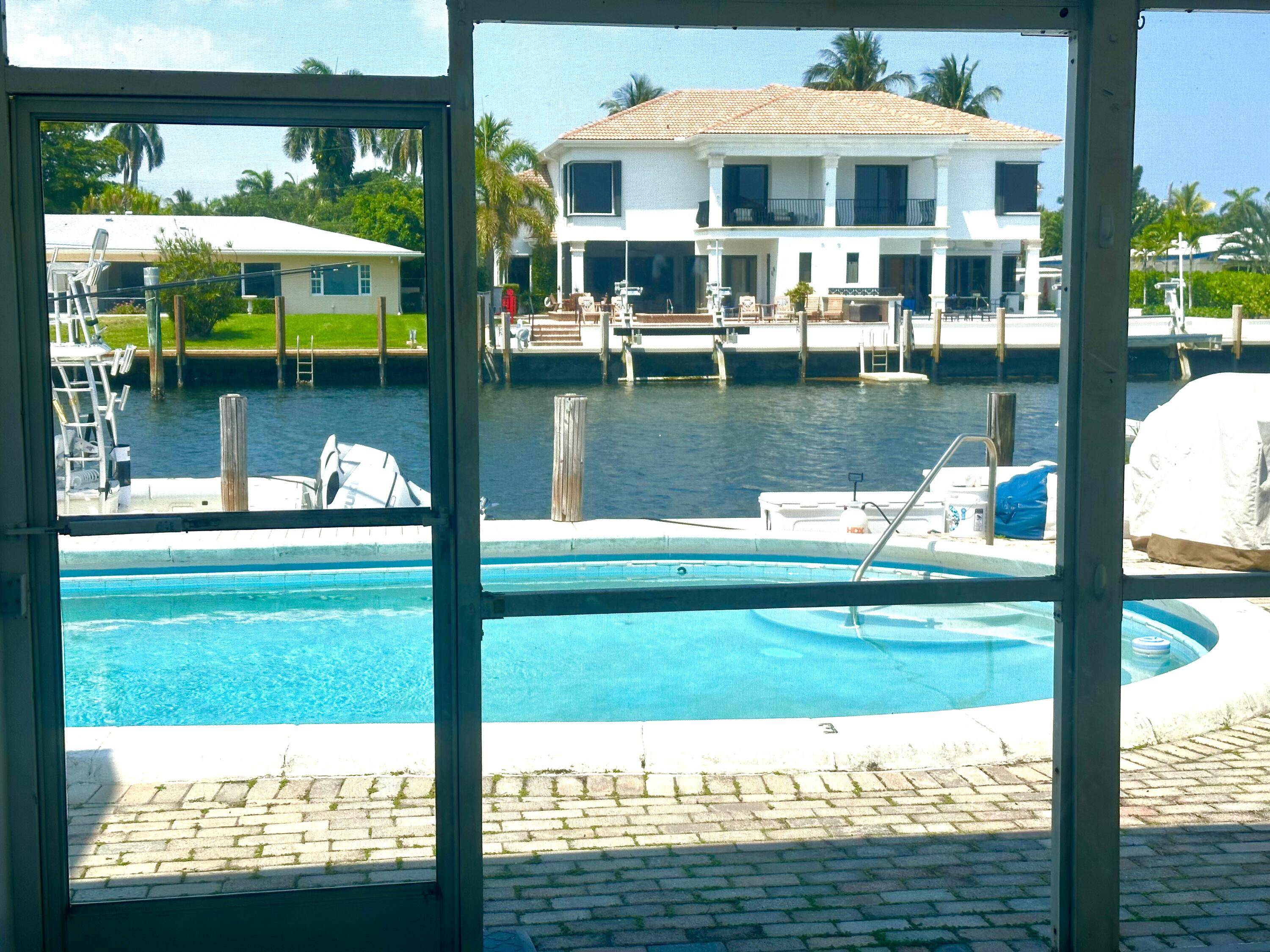 Lighthouse Point, FL 33064,2735 NE 28 CT 3