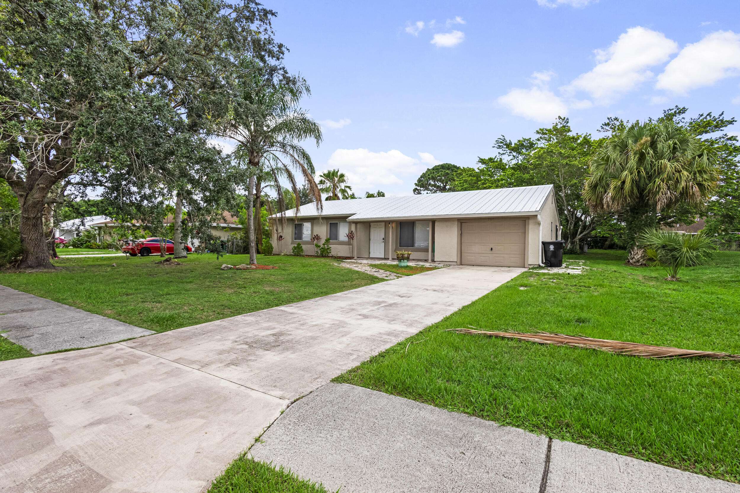 Port Saint Lucie, FL 34953,766 SW Belmont CIR